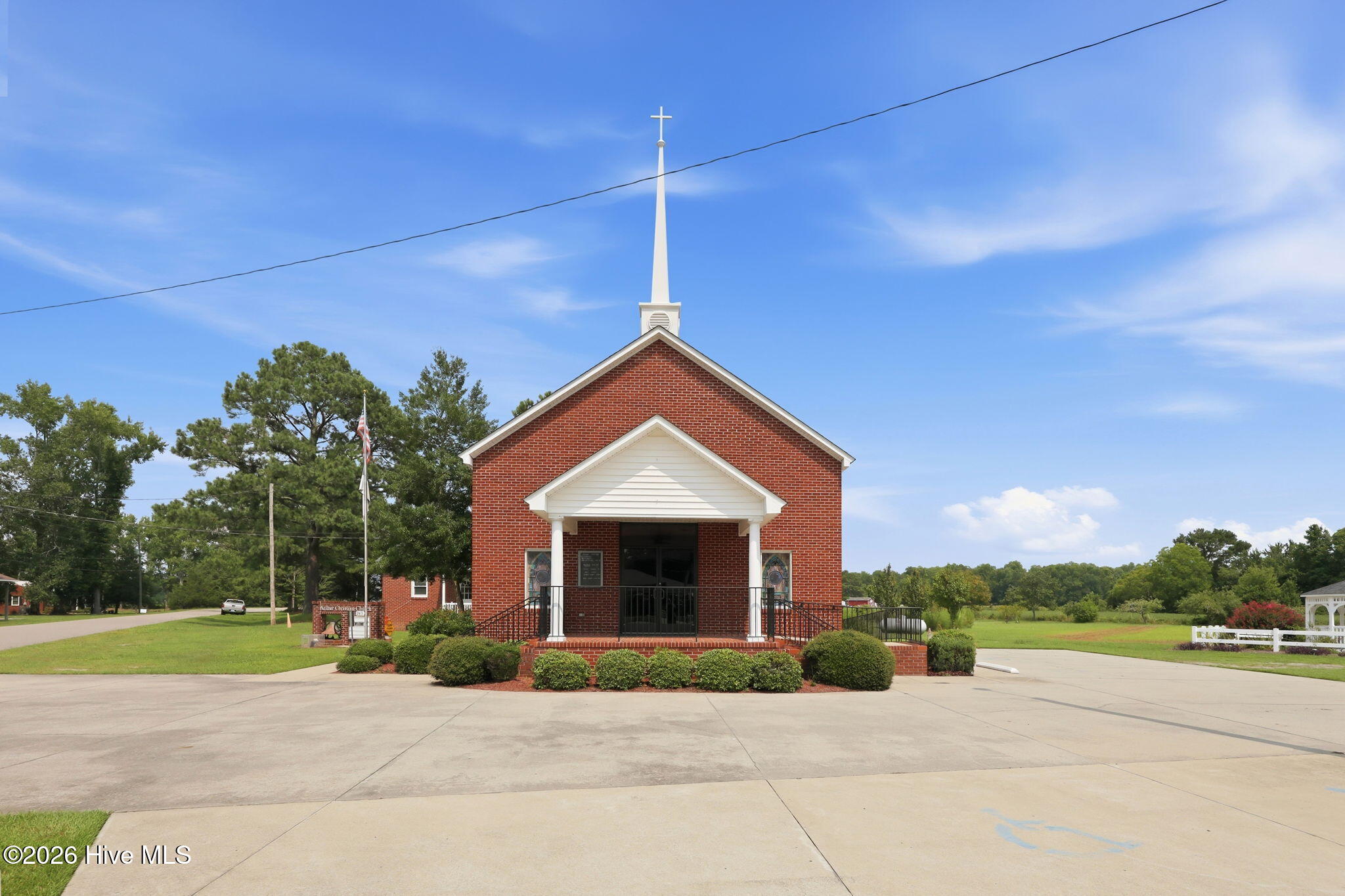 2611 Fire House Road Property Photo 3