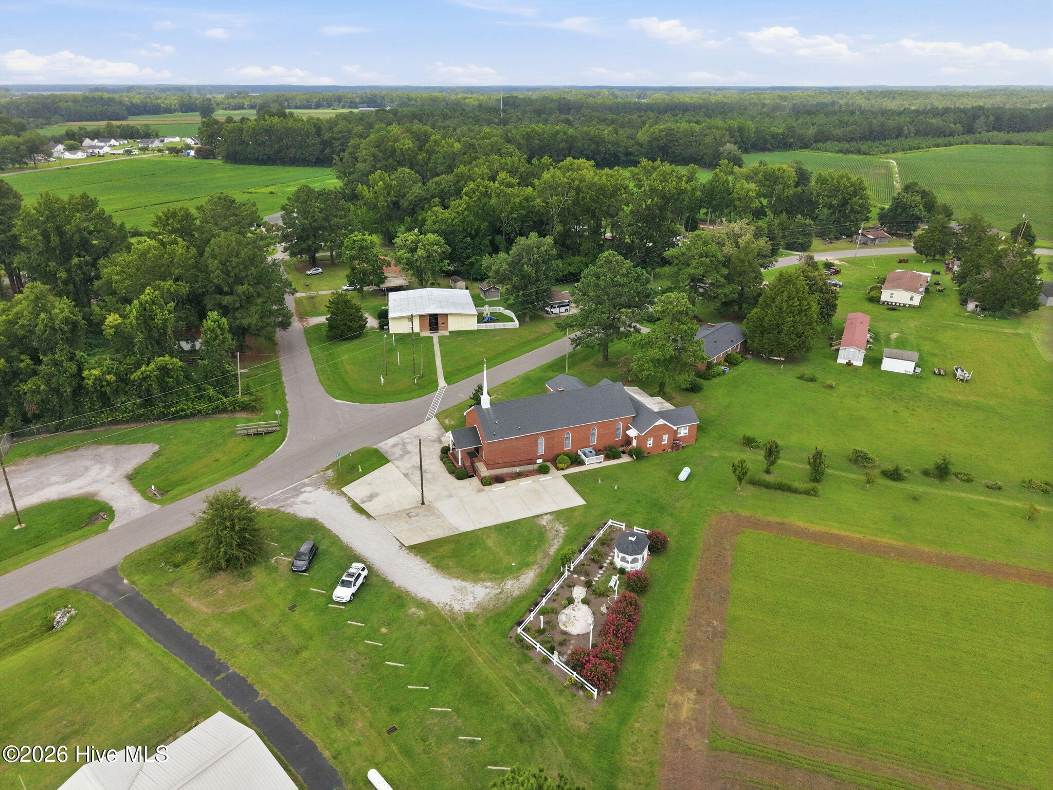 2611 Fire House Road Property Photo 10
