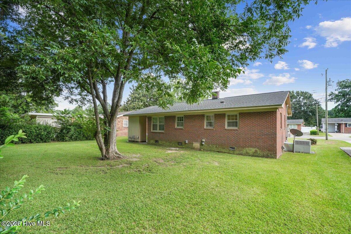 205 Bunche Drive Property Photo 9