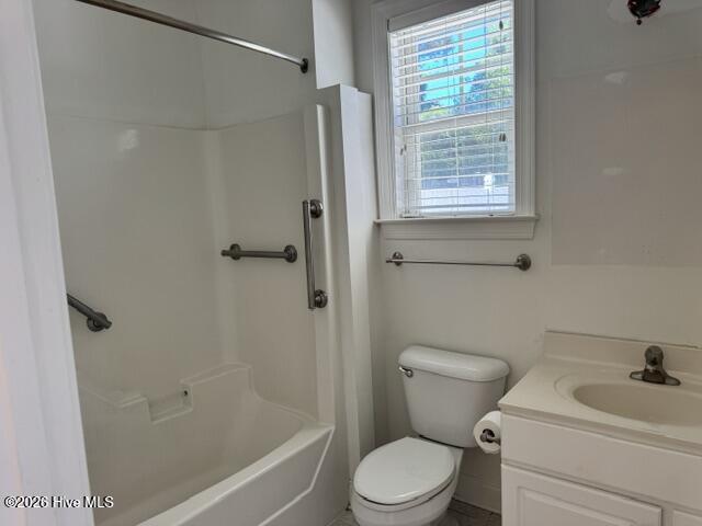 4975 N Hampton Drive Se Property Photo 23