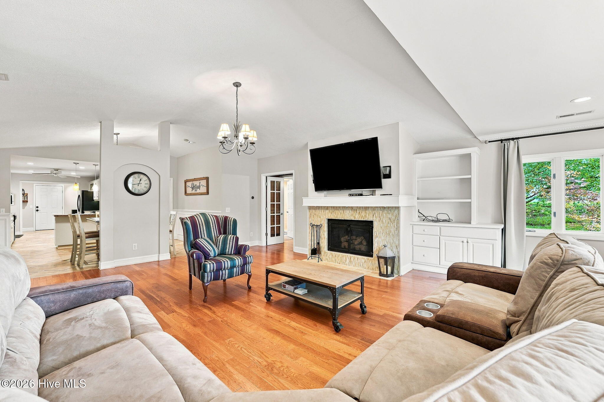 102 Juniper Court Property Photo 7