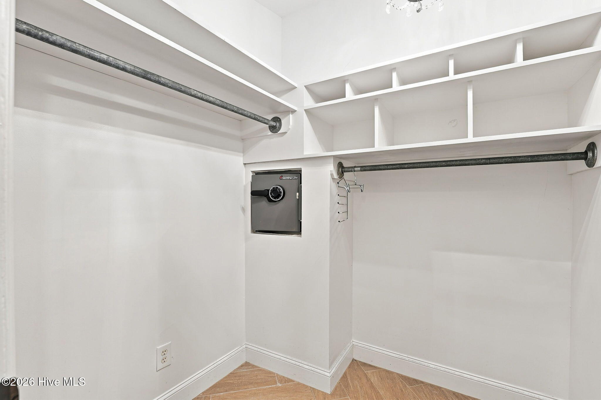 102 Juniper Court Property Photo 11