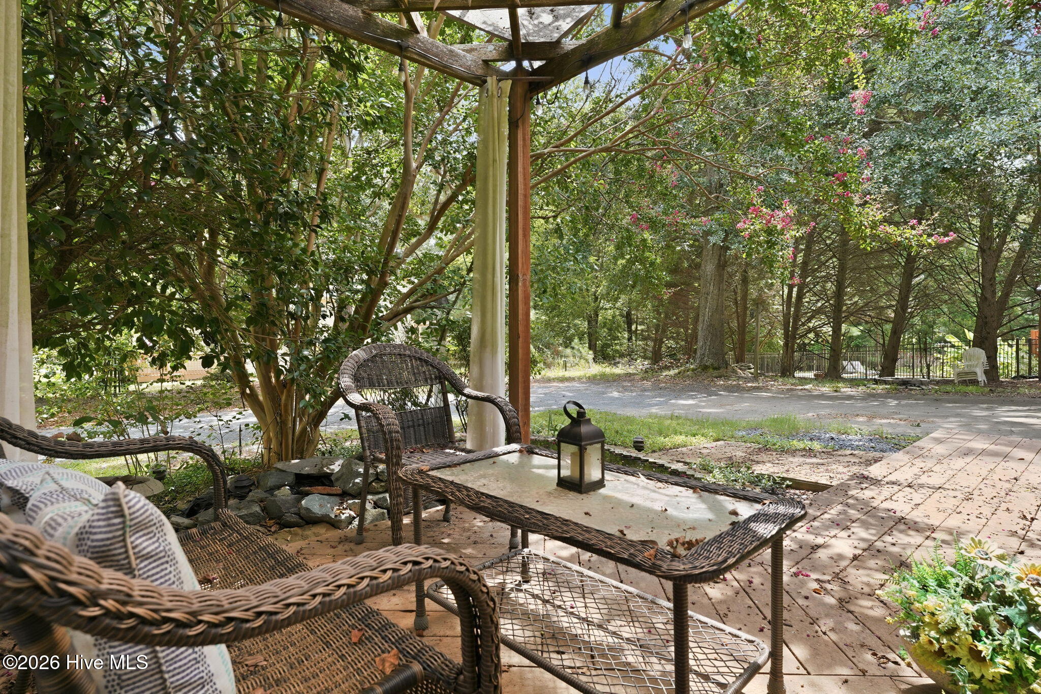 102 Juniper Court Property Photo 23