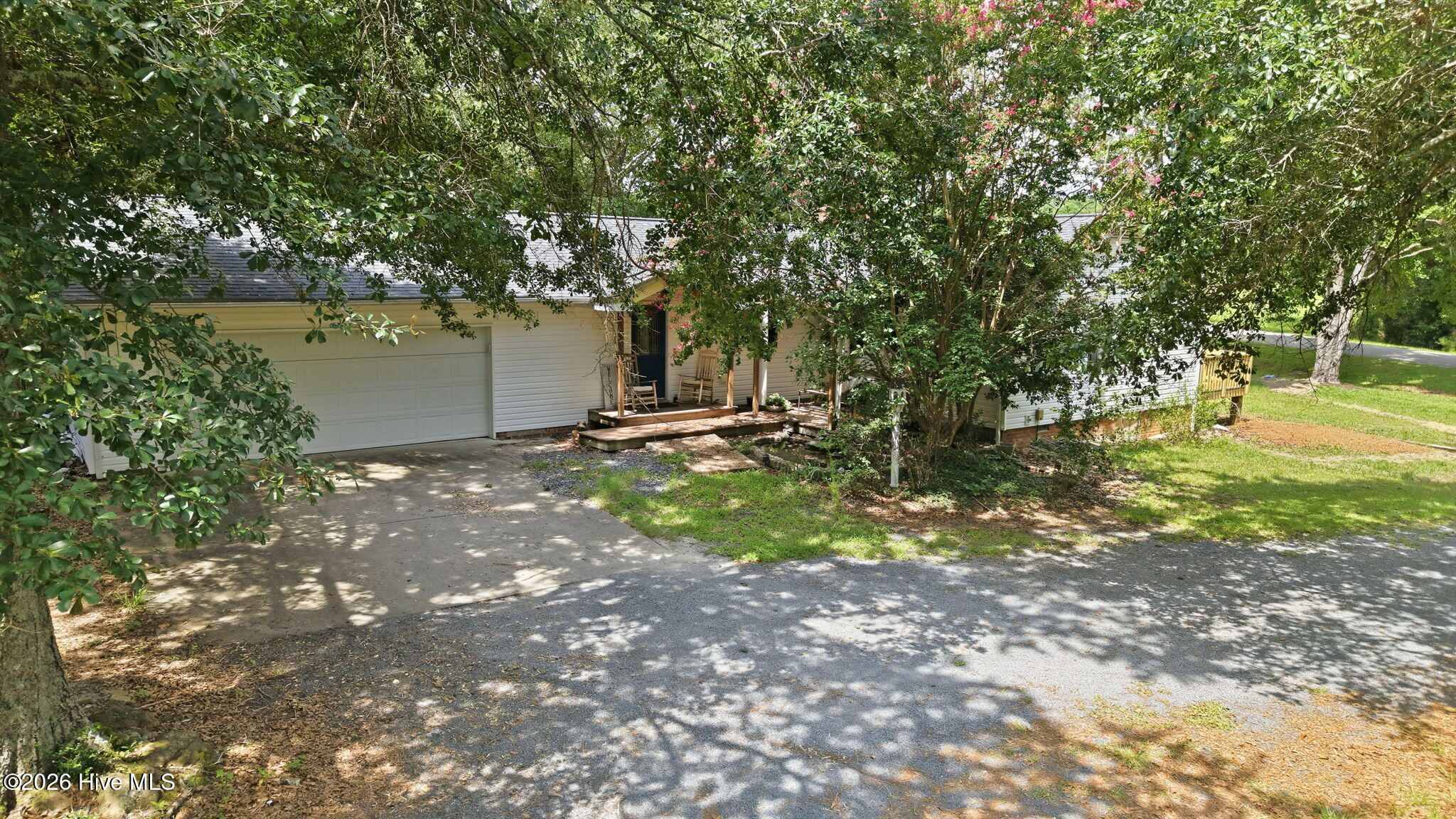 102 Juniper Court Property Photo 24