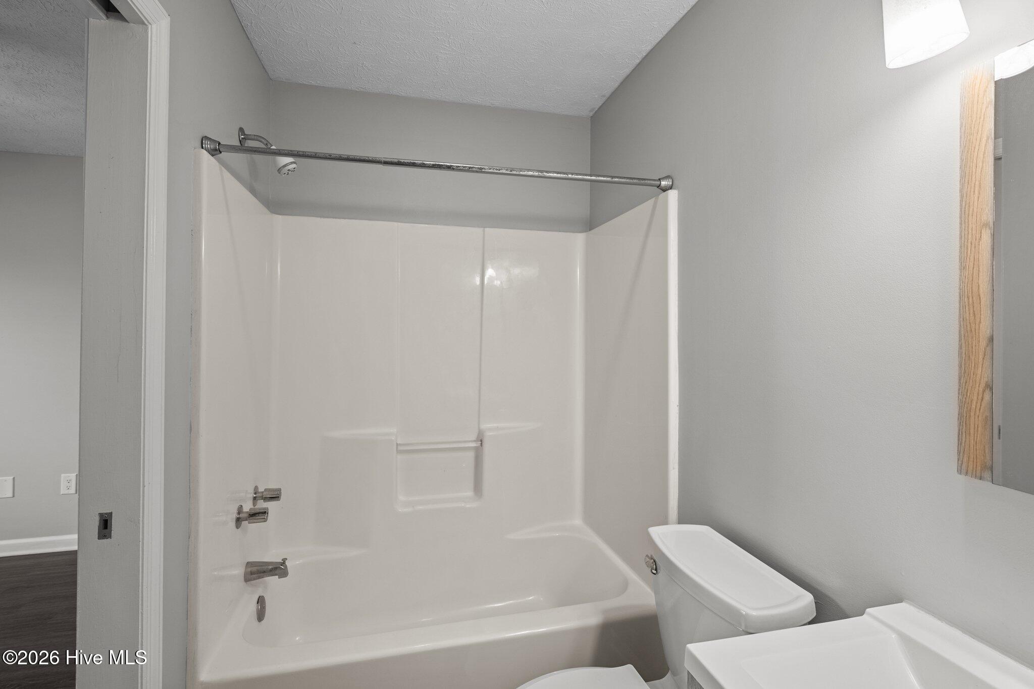 225 John Court Property Photo 11