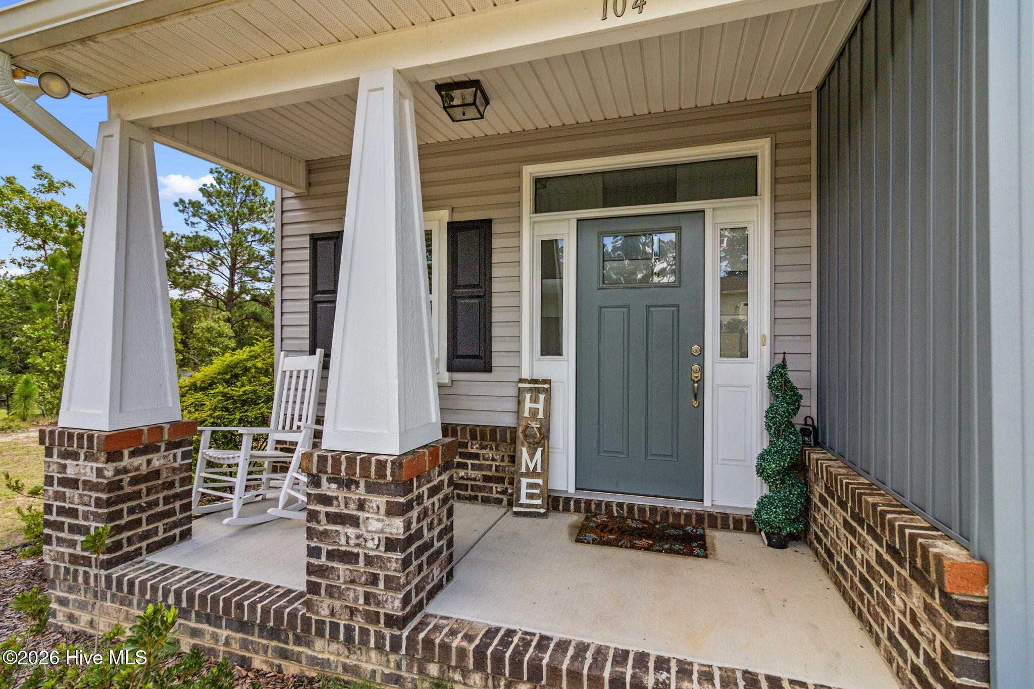 104 Fox Ridge Drive Property Photo 4