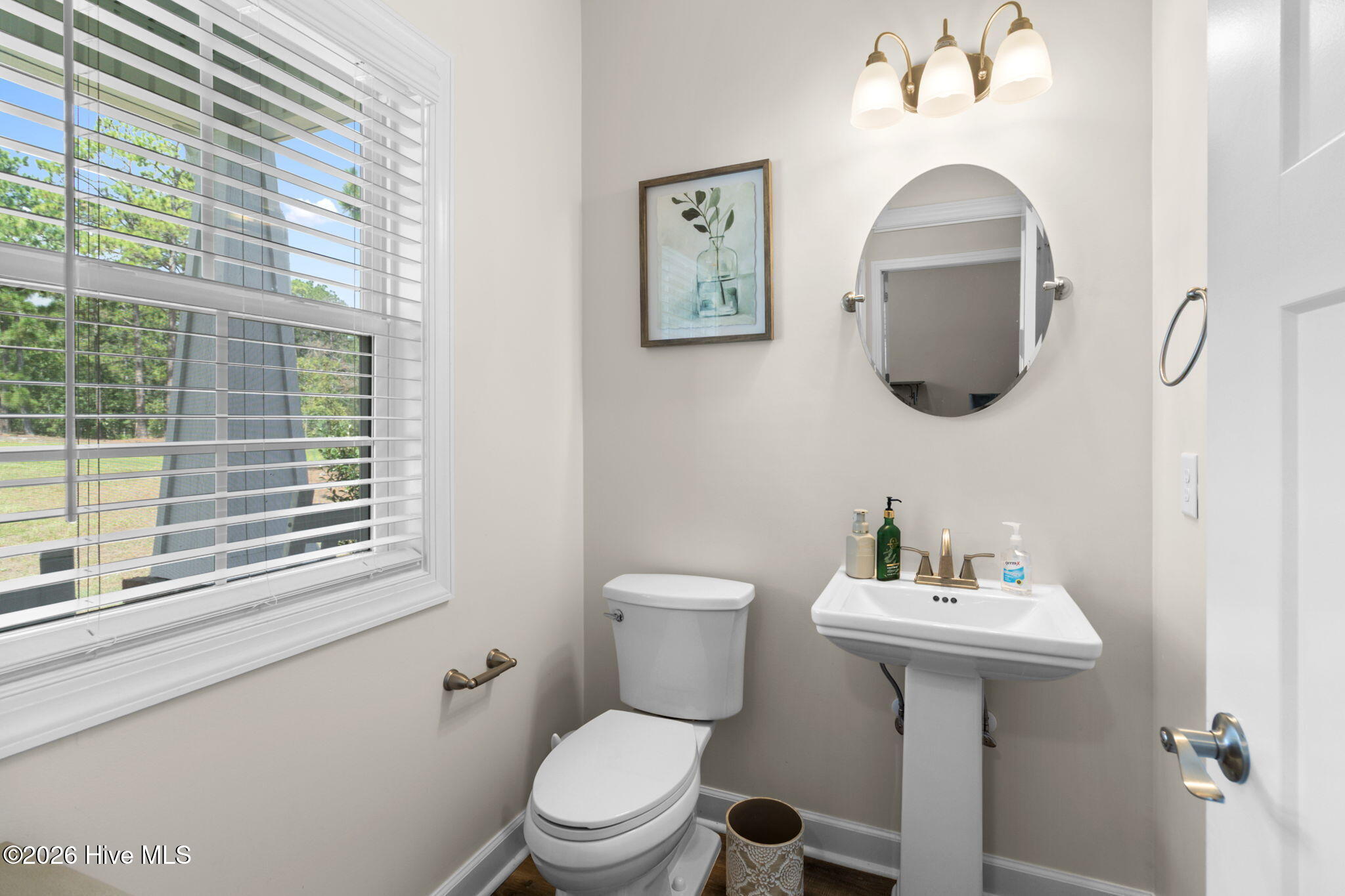 104 Fox Ridge Drive Property Photo 11