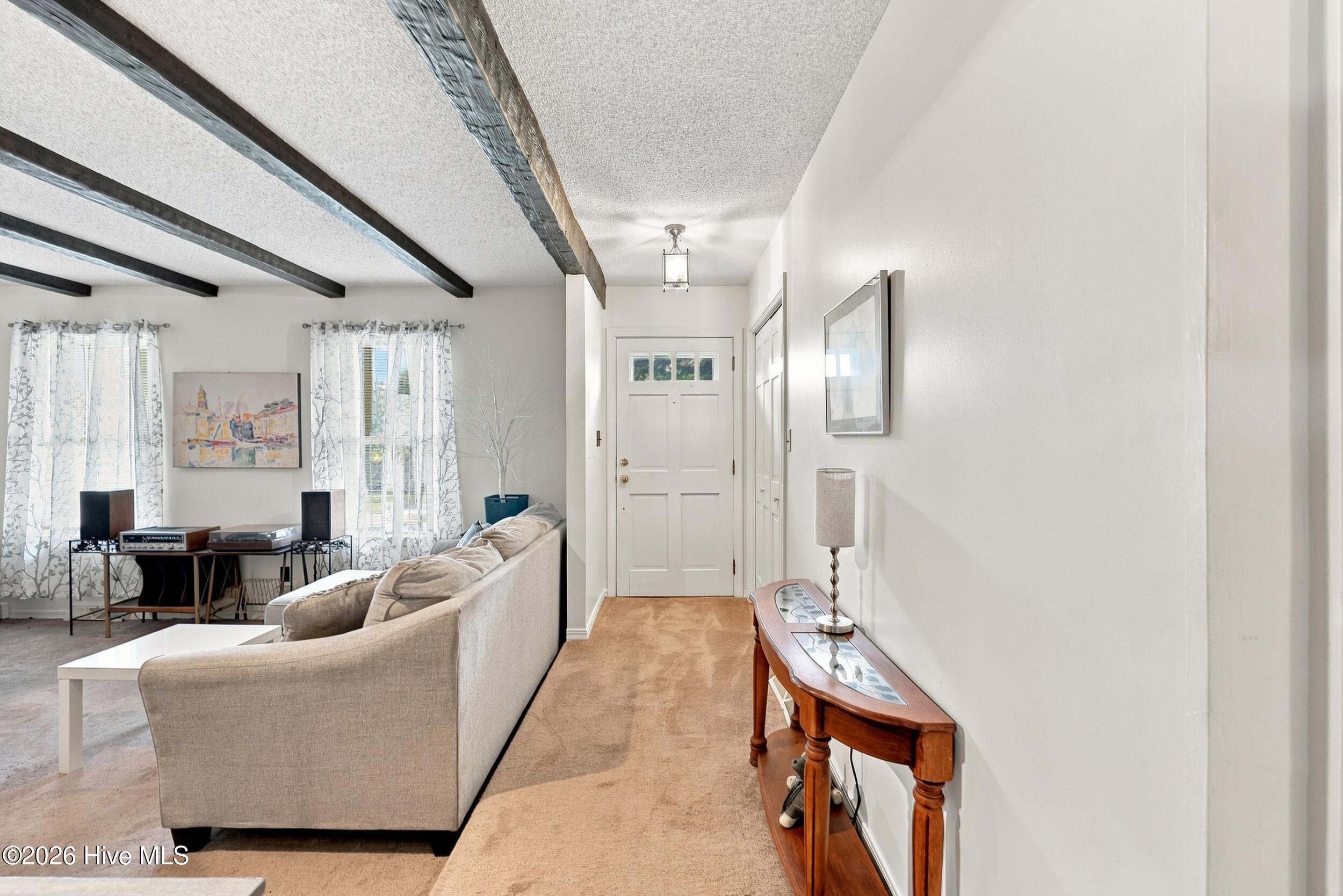 1901 Ulster Drive Property Photo 8