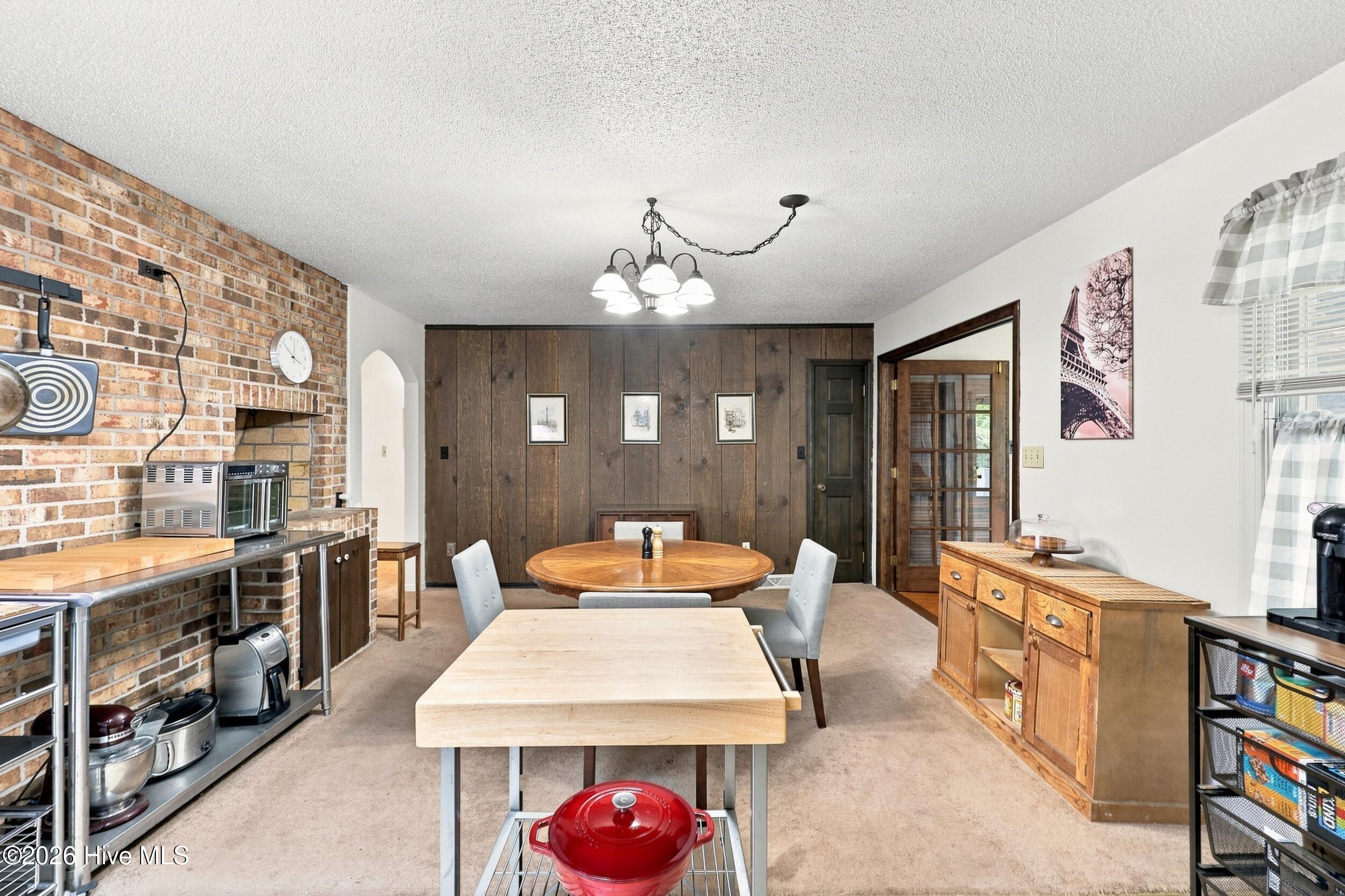 1901 Ulster Drive Property Photo 14