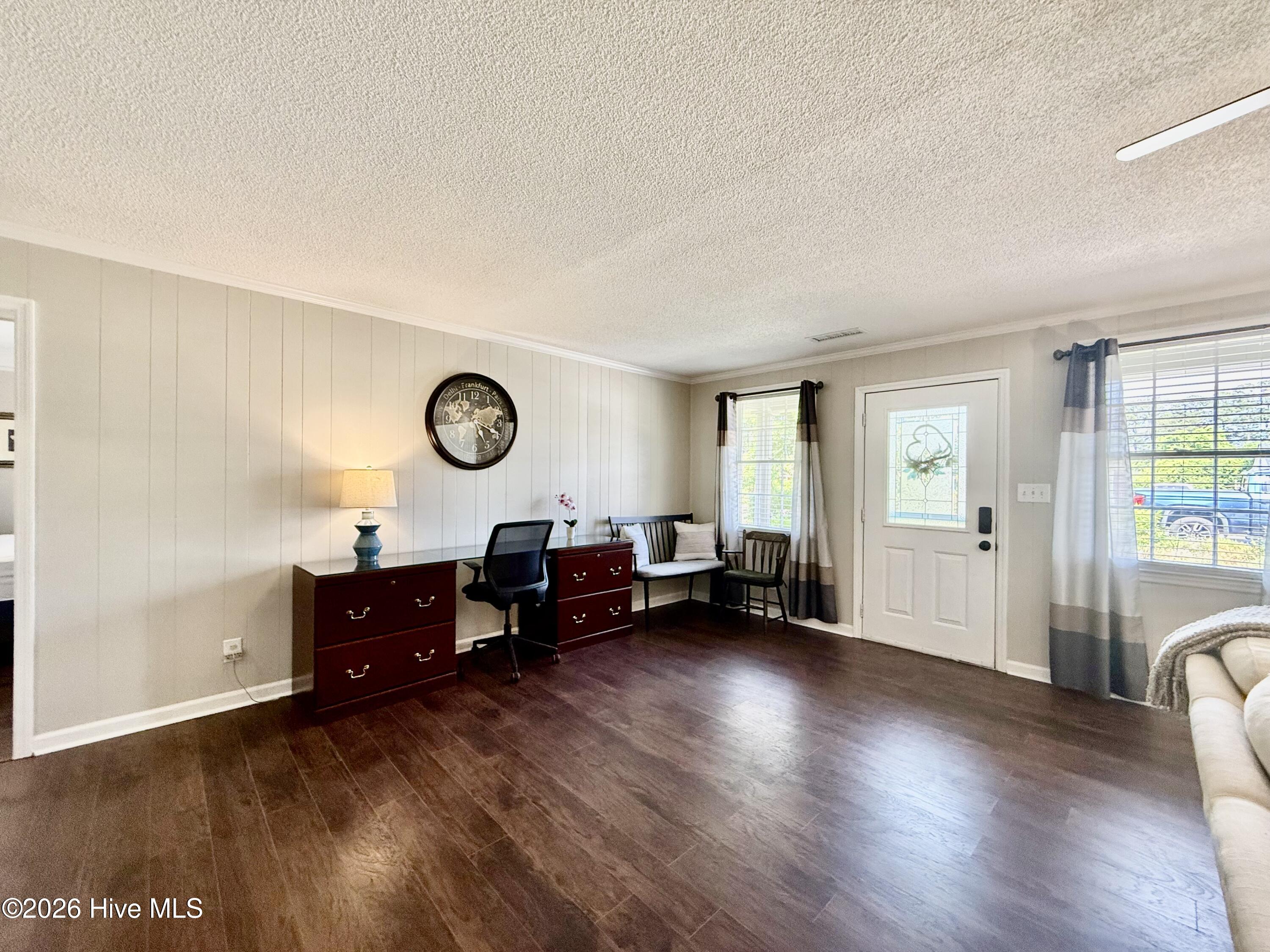 2514 Elderberry Drive Property Photo 6