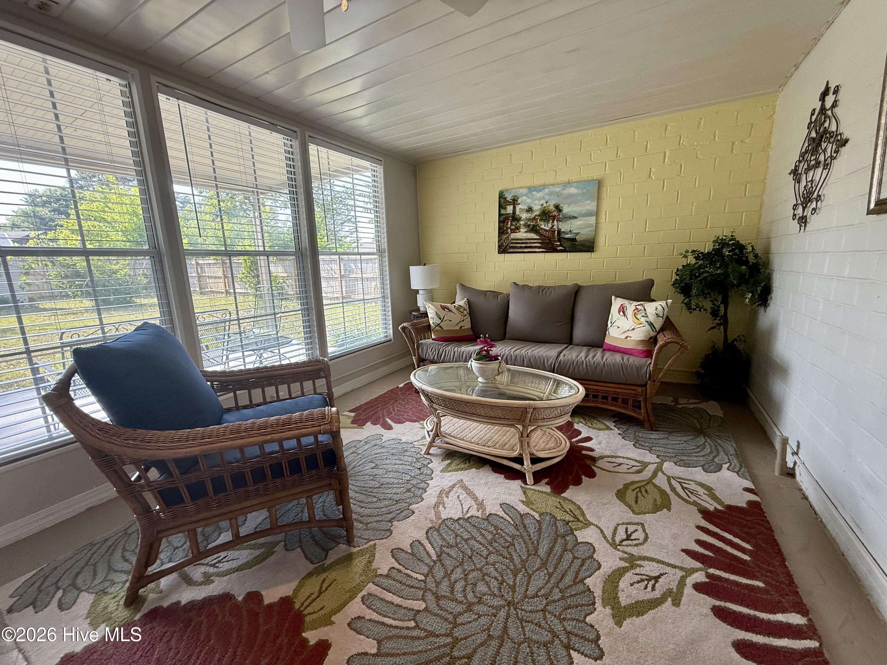 2514 Elderberry Drive Property Photo 11