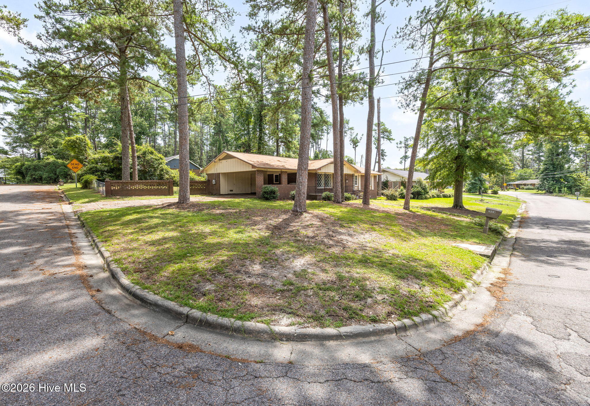 1904 Valley Spring Road Property Photo 3