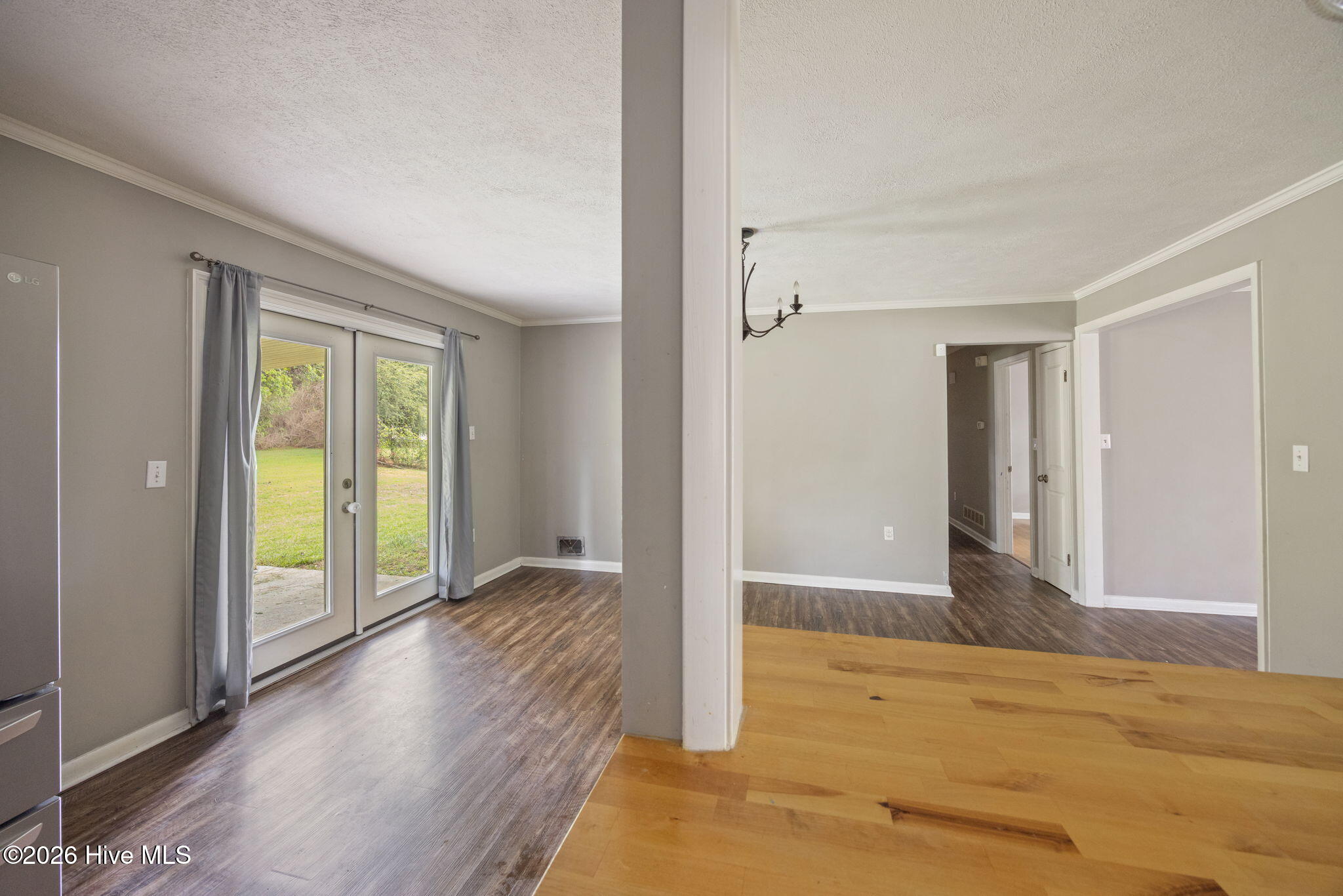 1904 Valley Spring Road Property Photo 27
