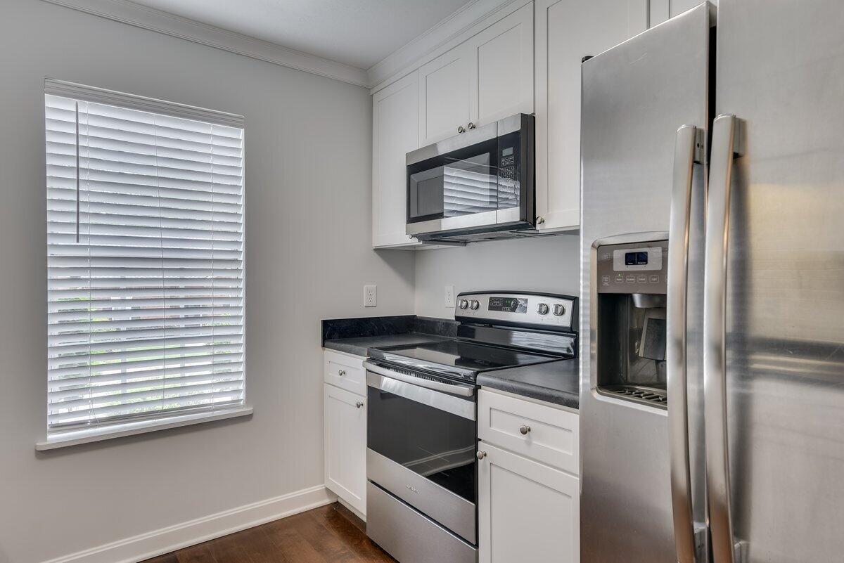 524 Brians Way Property Photo 12
