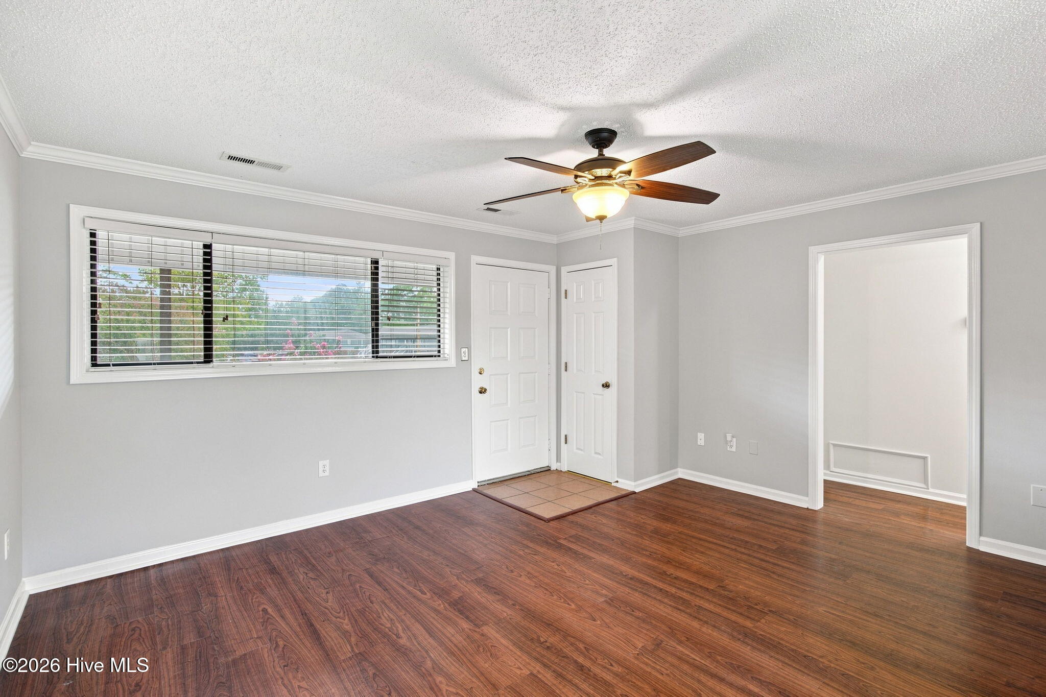 4187 Spirea Drive Property Photo 5