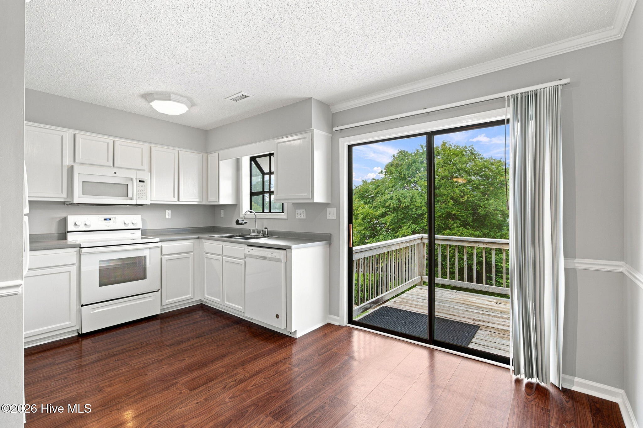 4187 Spirea Drive Property Photo 12