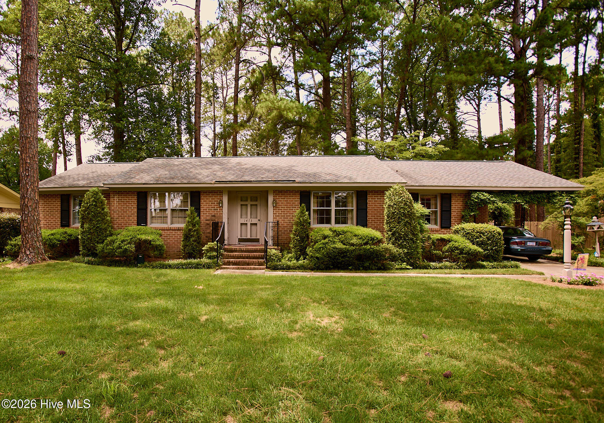 1413 Knollwood Drive Nw Property Photo 1