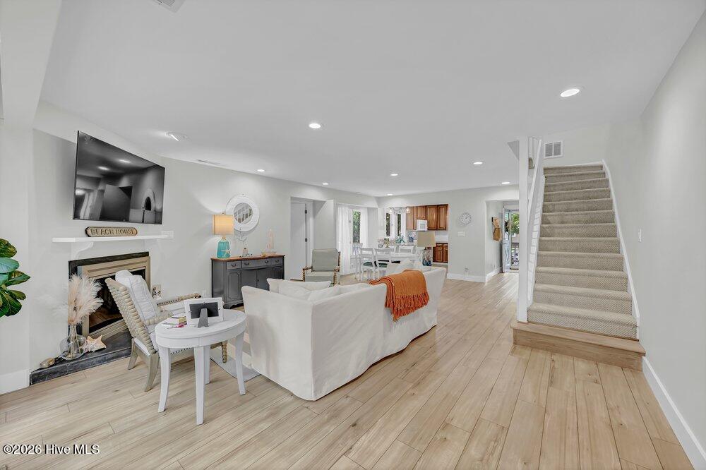 818 Indigo Village Court Property Photo 16