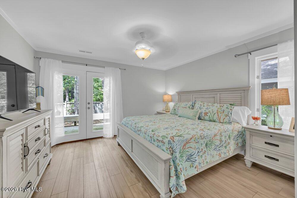 818 Indigo Village Court Property Photo 17
