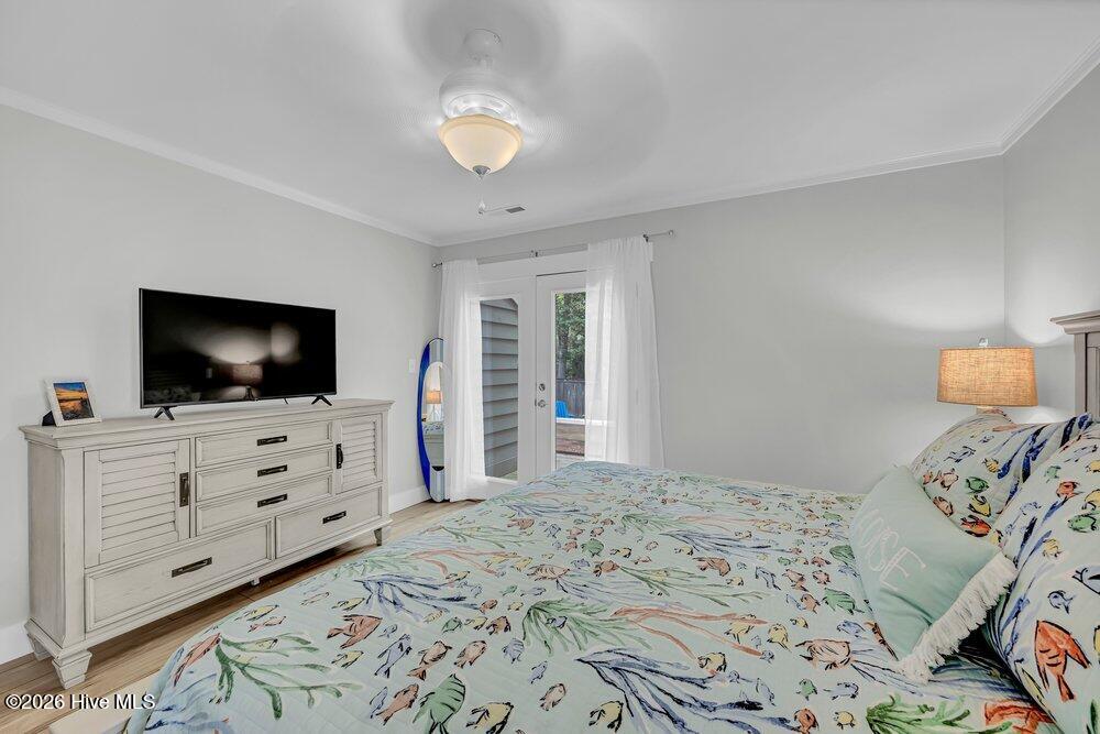 818 Indigo Village Court Property Photo 18