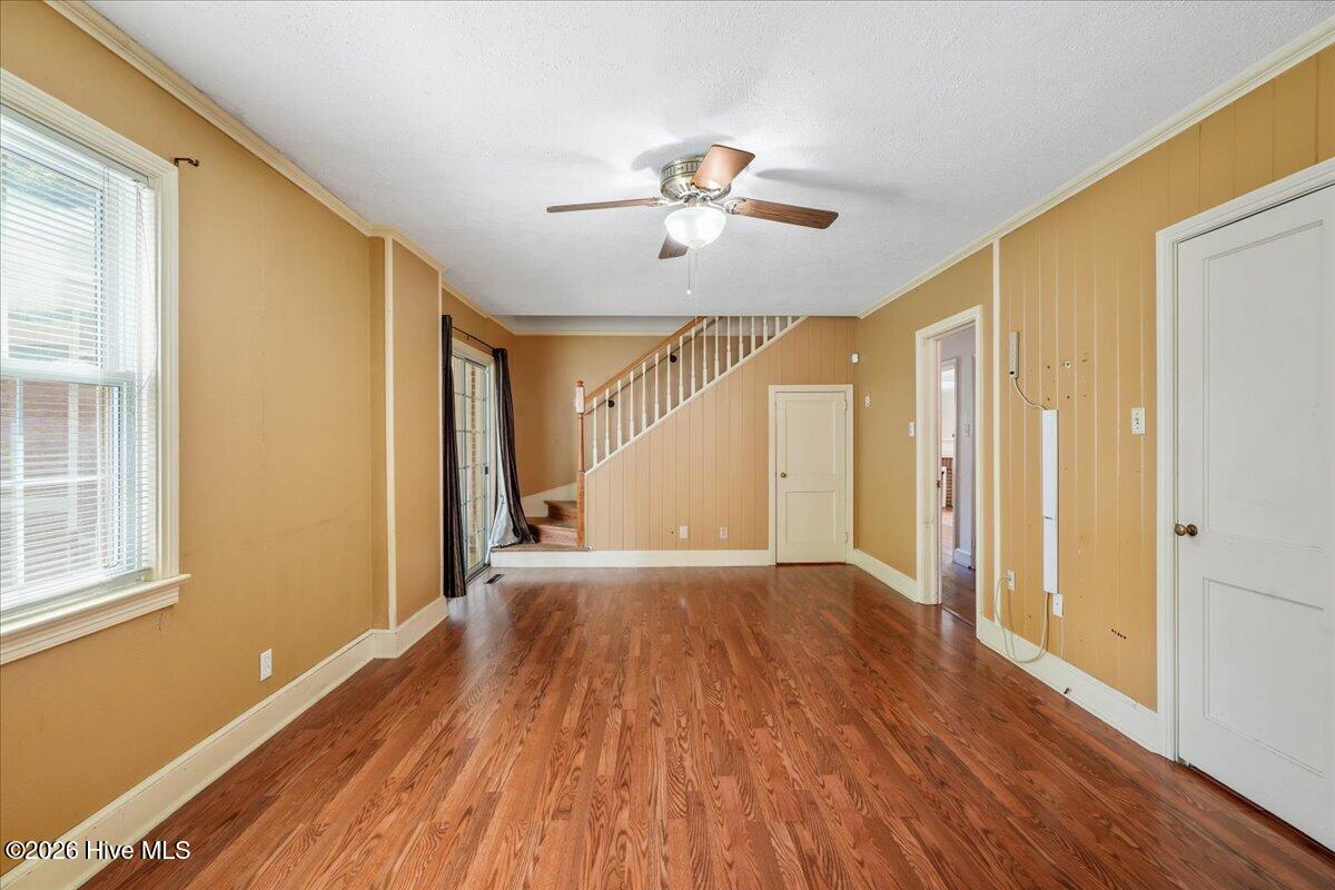 1506 E Holly Street Property Photo 19