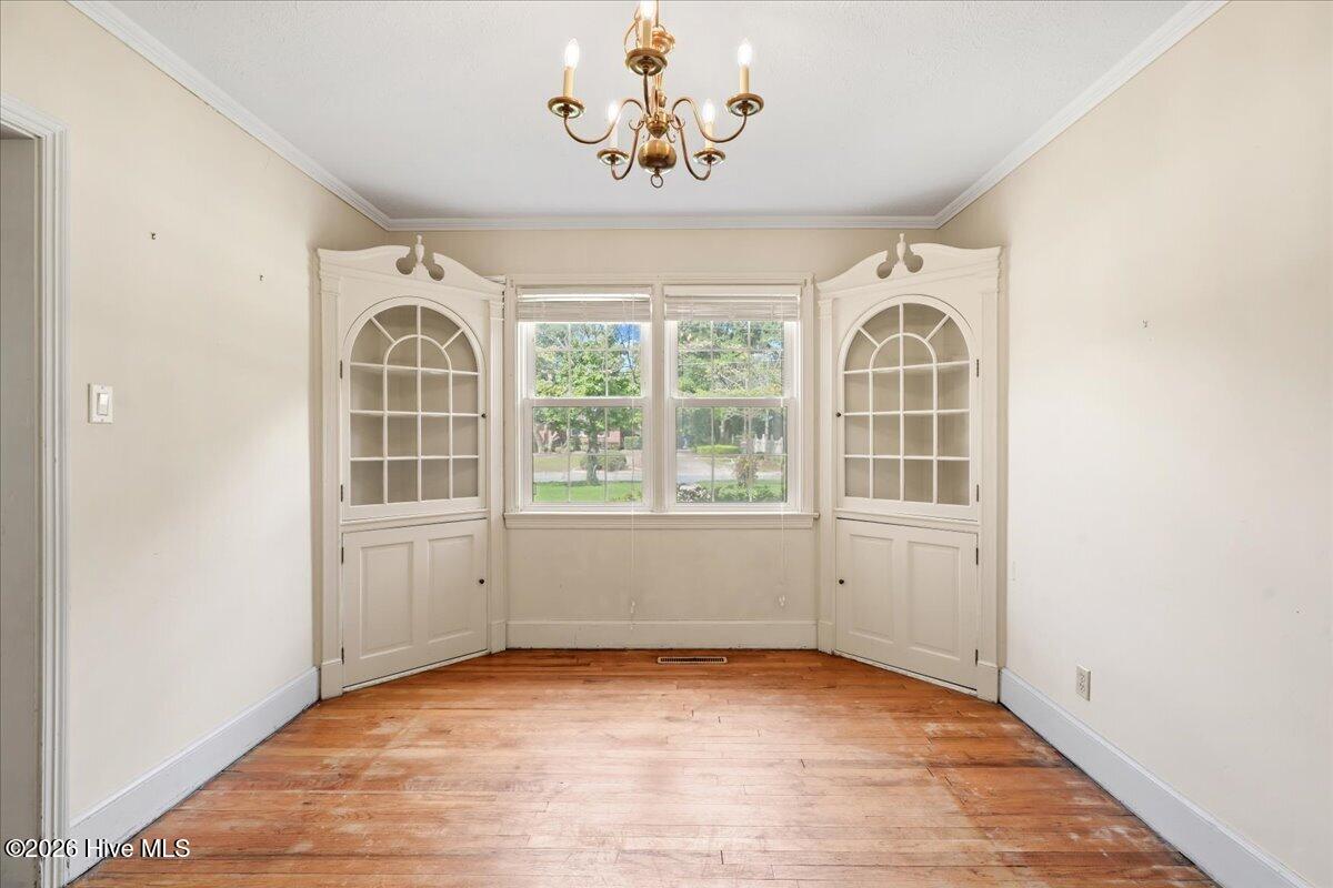 1506 E Holly Street Property Photo 26