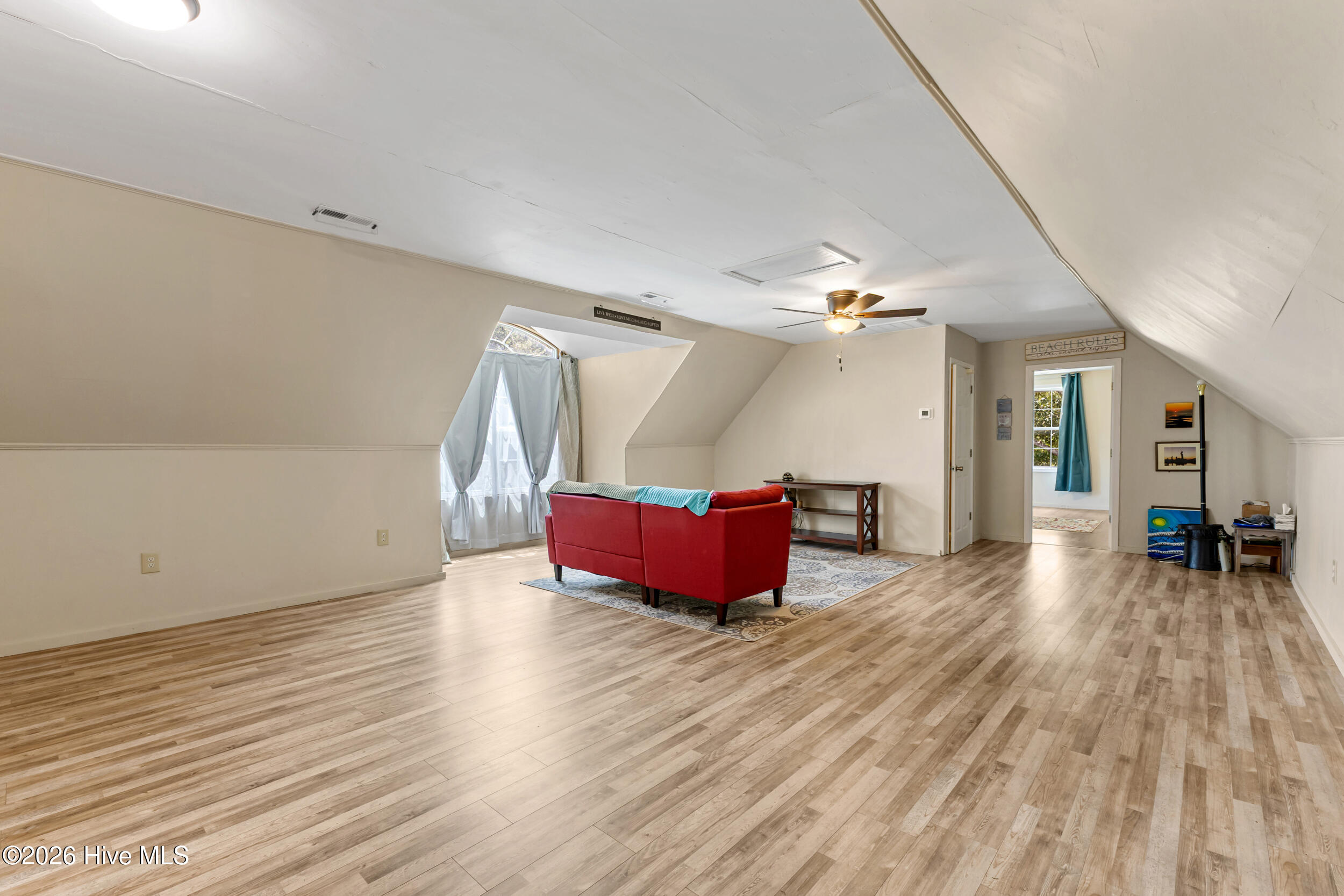 500 Bishop Drive Property Photo 21