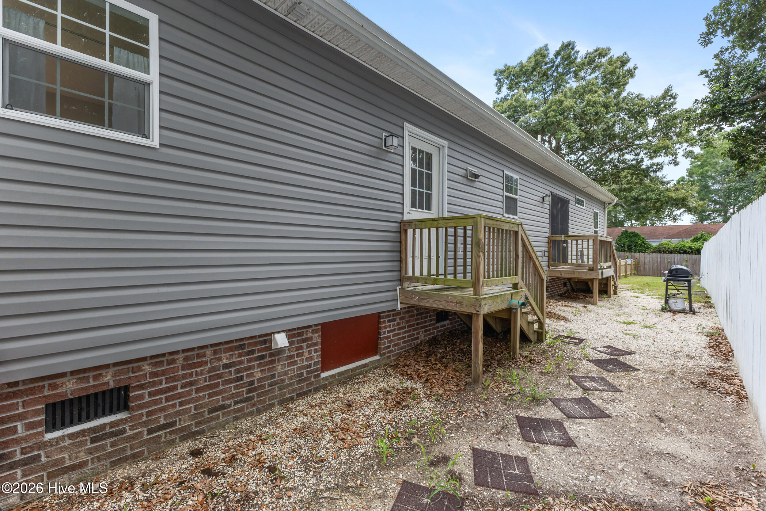 500 Bishop Drive Property Photo 26