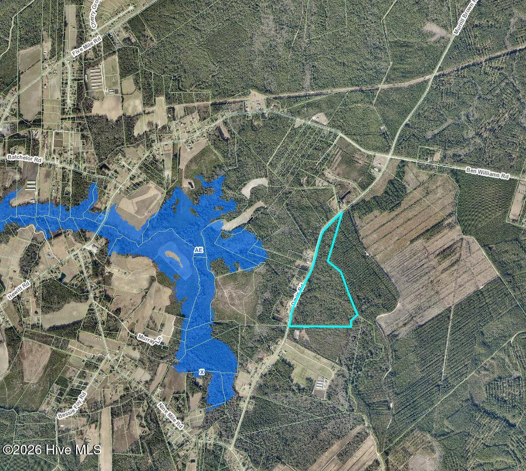 14ac Davis Road Property Photo 8