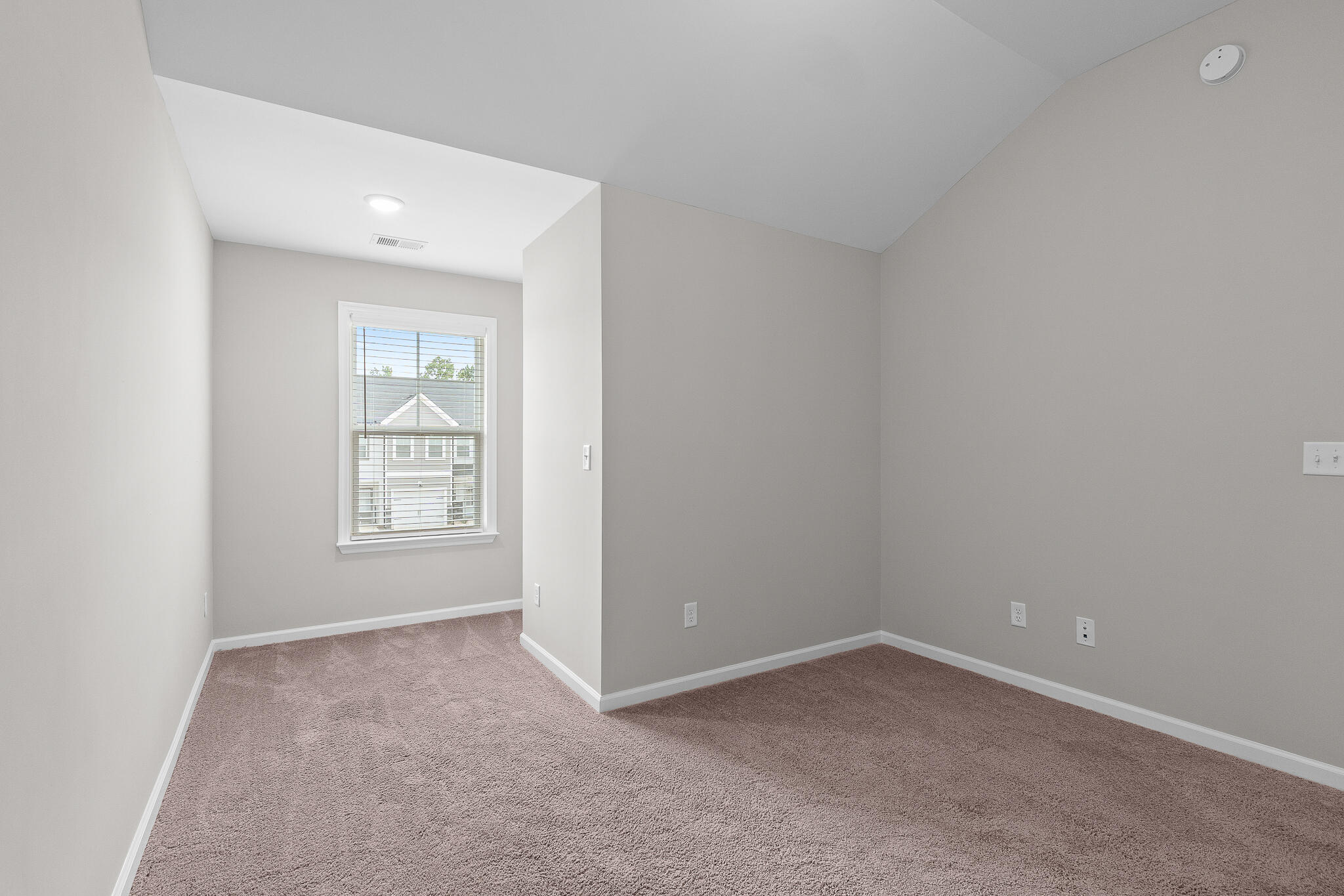 234 Linsmore Avenue Property Photo 17