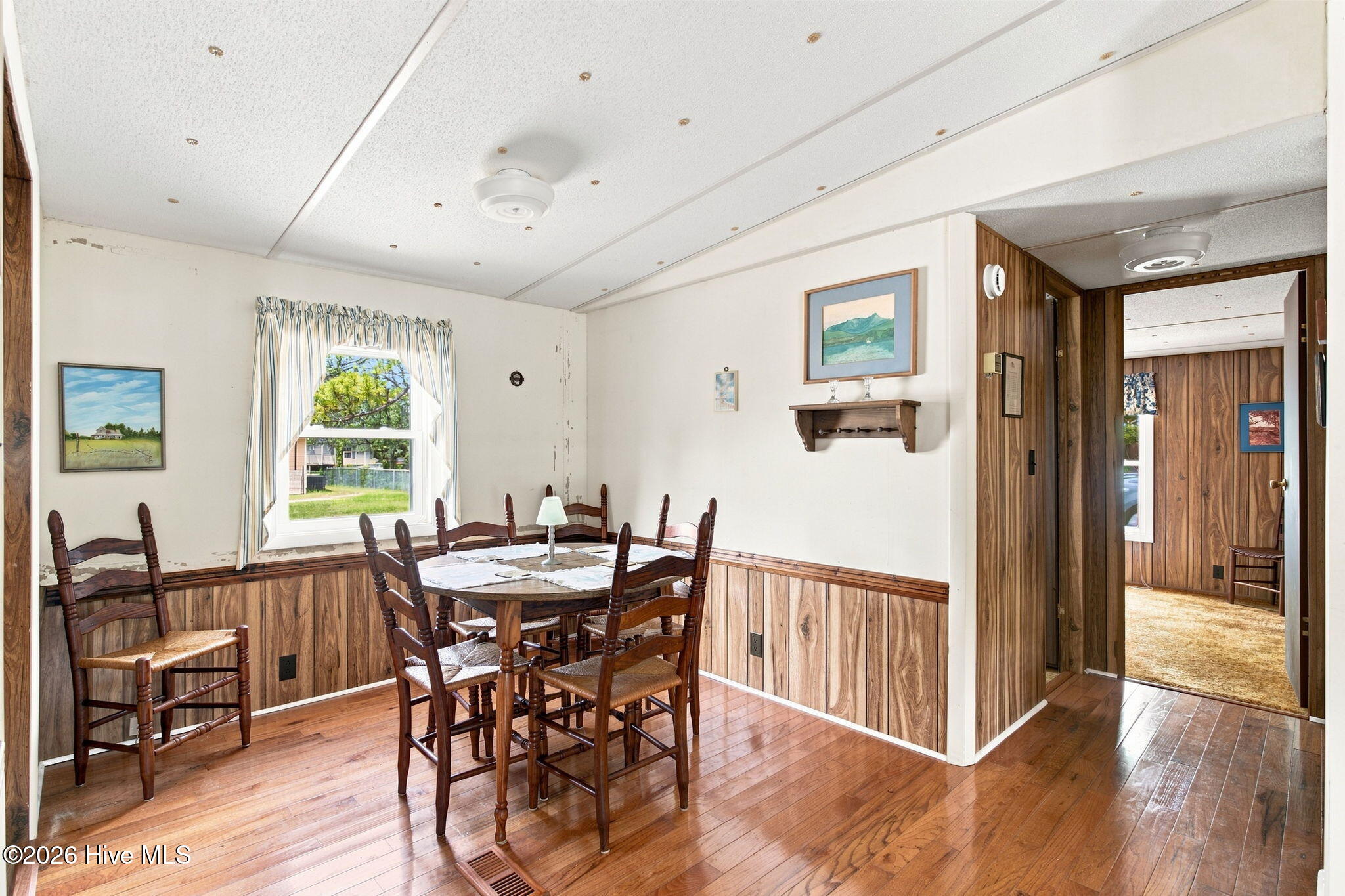 1710 Ocean View Drive Sw Property Photo 7
