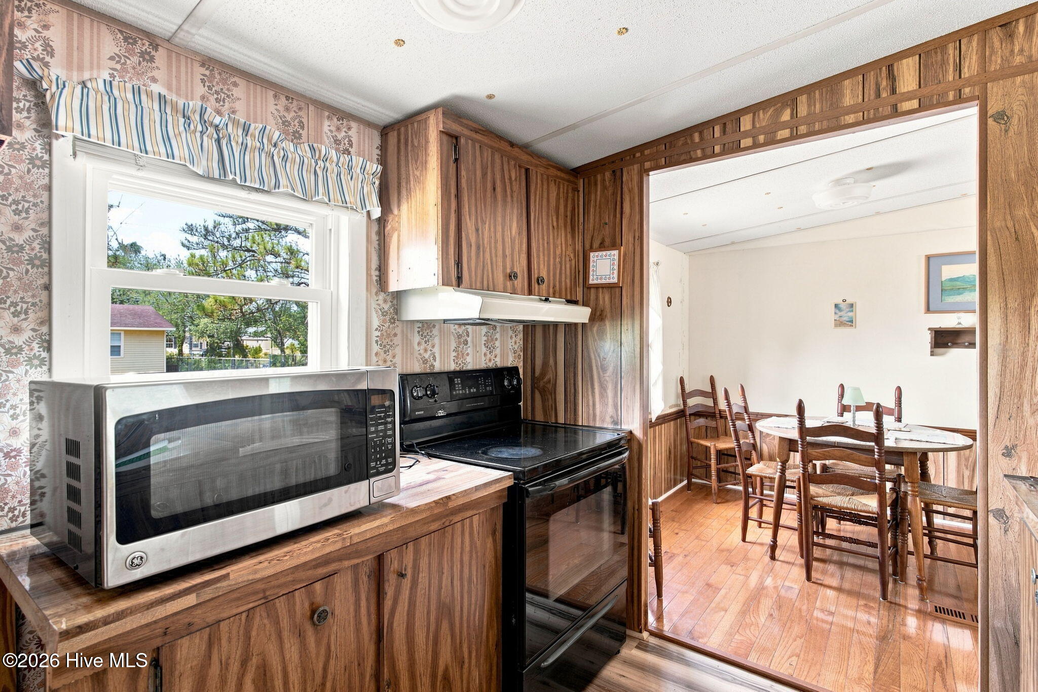 1710 Ocean View Drive Sw Property Photo 12