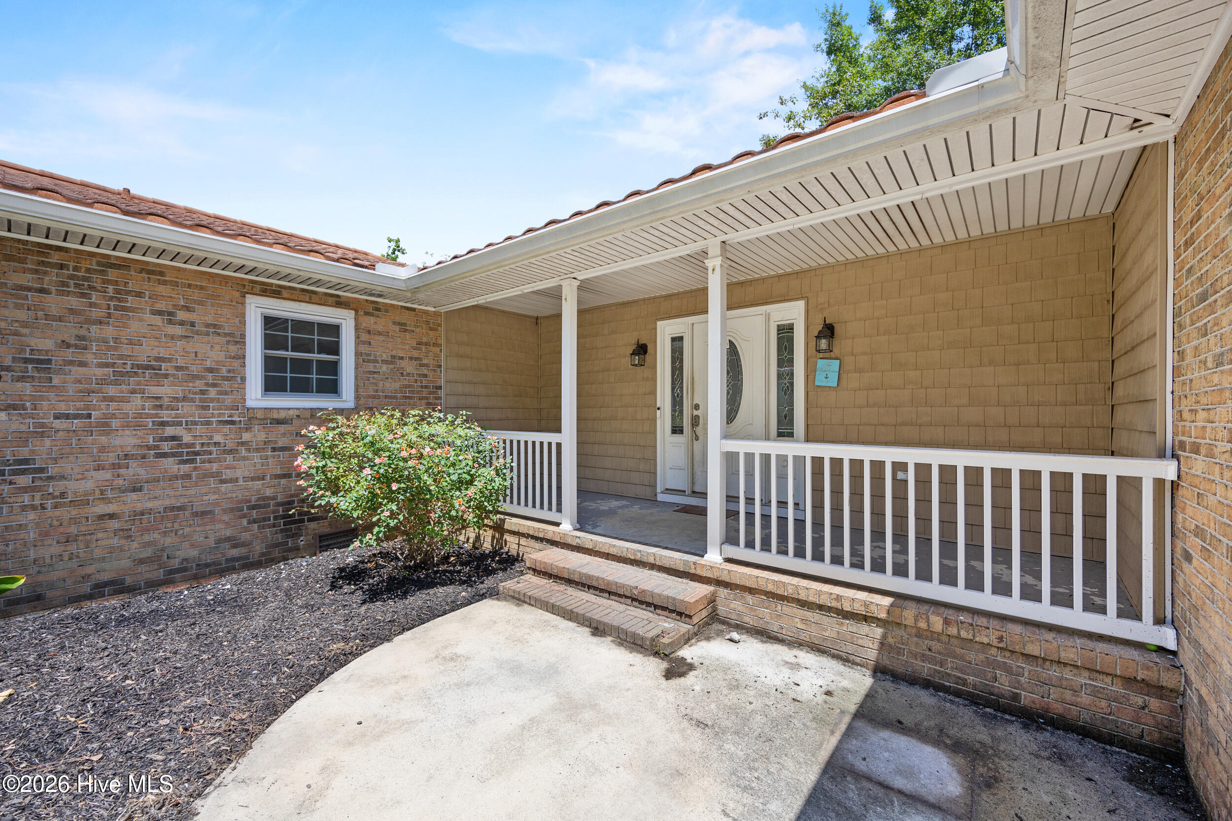 667 Hughes Road Property Photo 6
