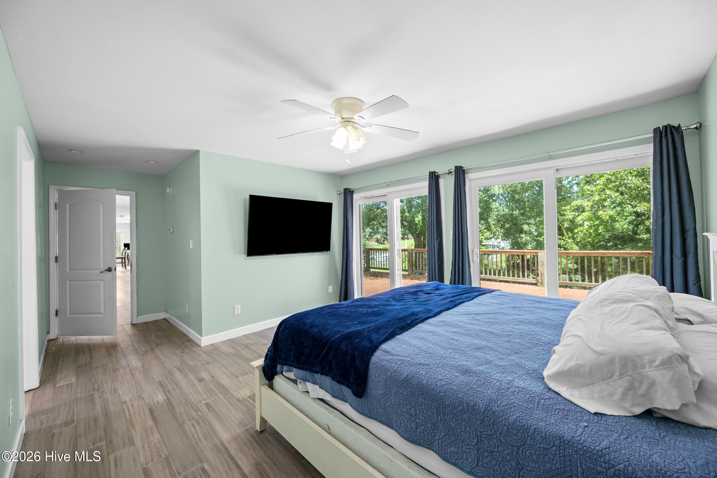 667 Hughes Road Property Photo 20