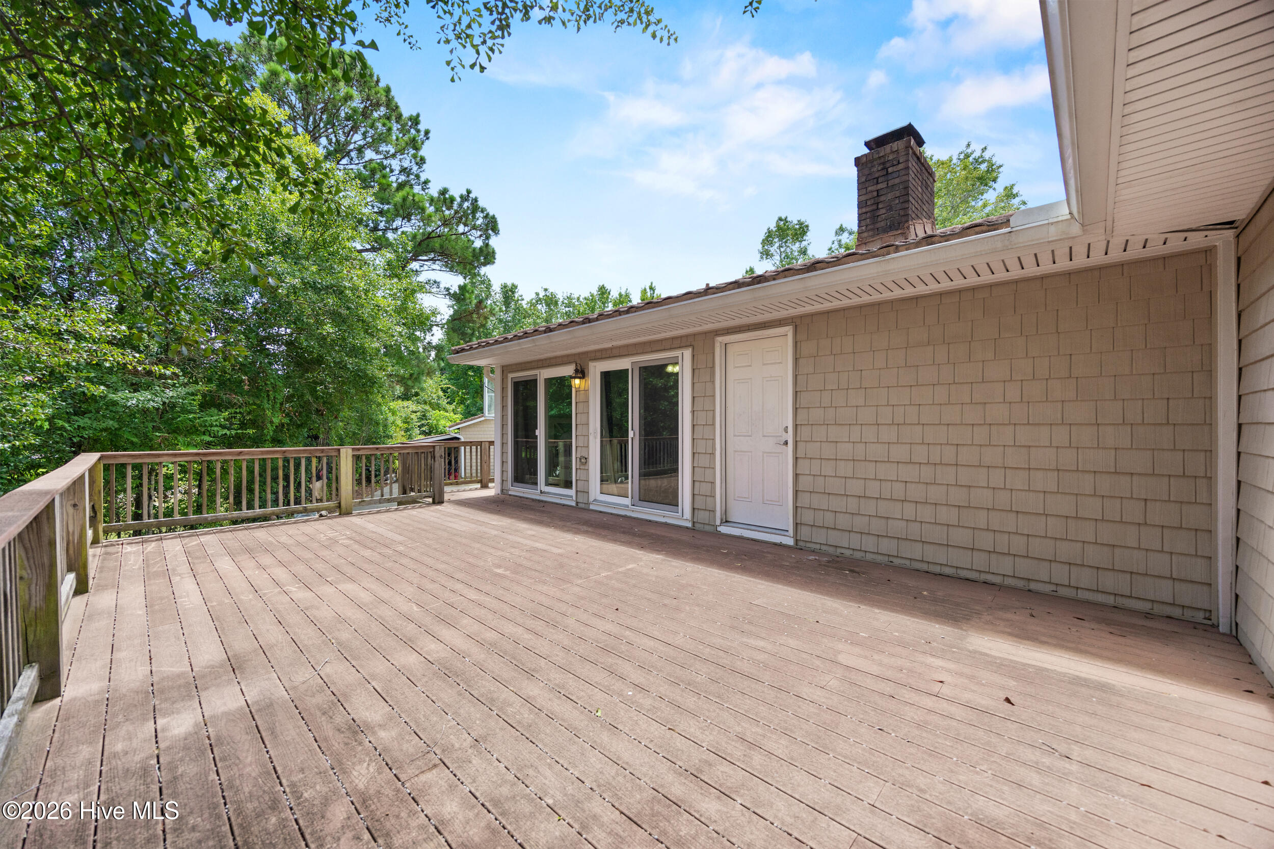 667 Hughes Road Property Photo 33