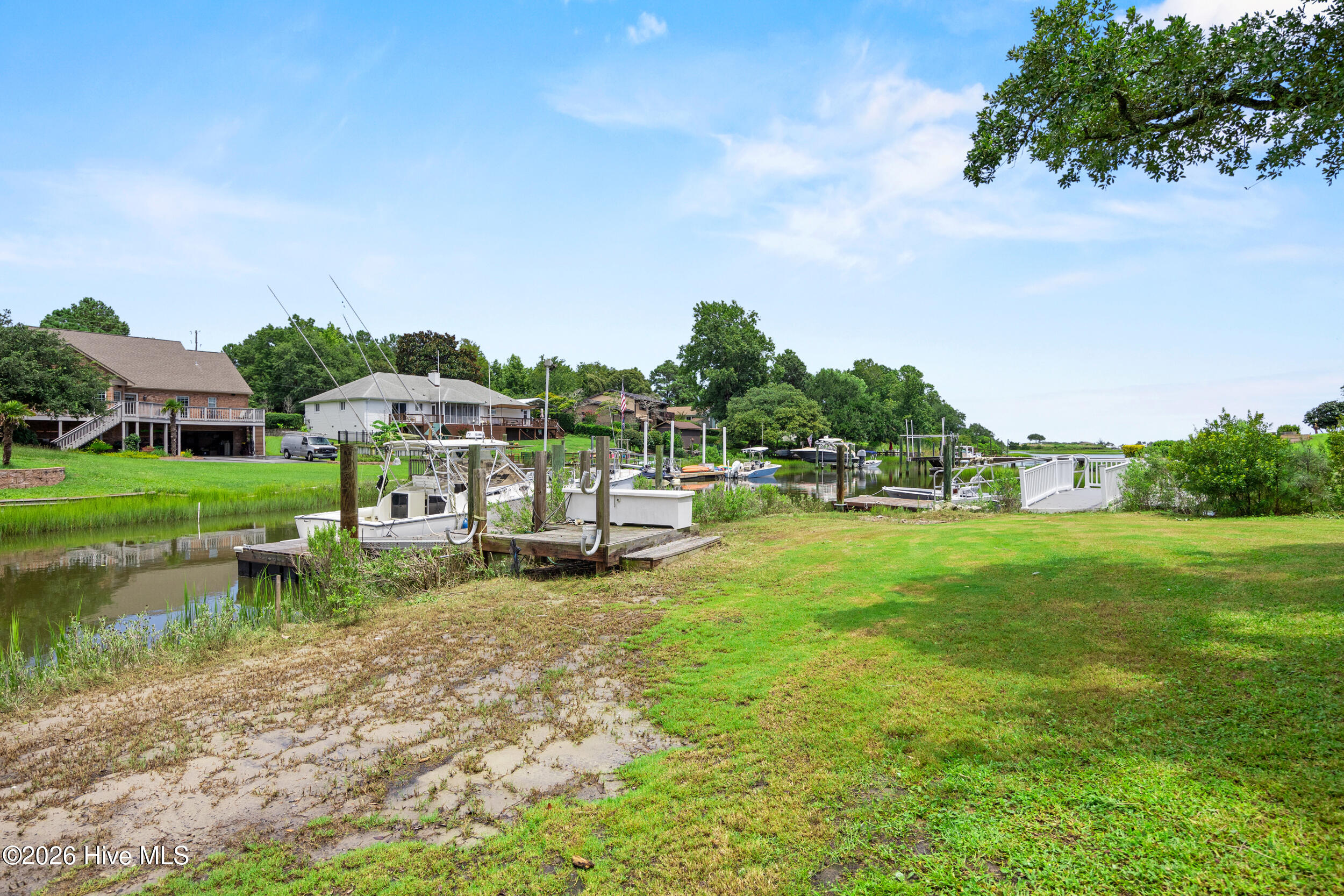 667 Hughes Road Property Photo 37