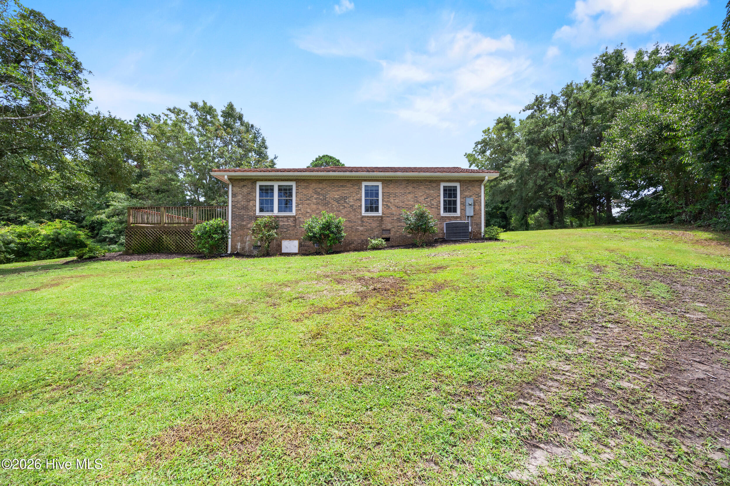 667 Hughes Road Property Photo 40