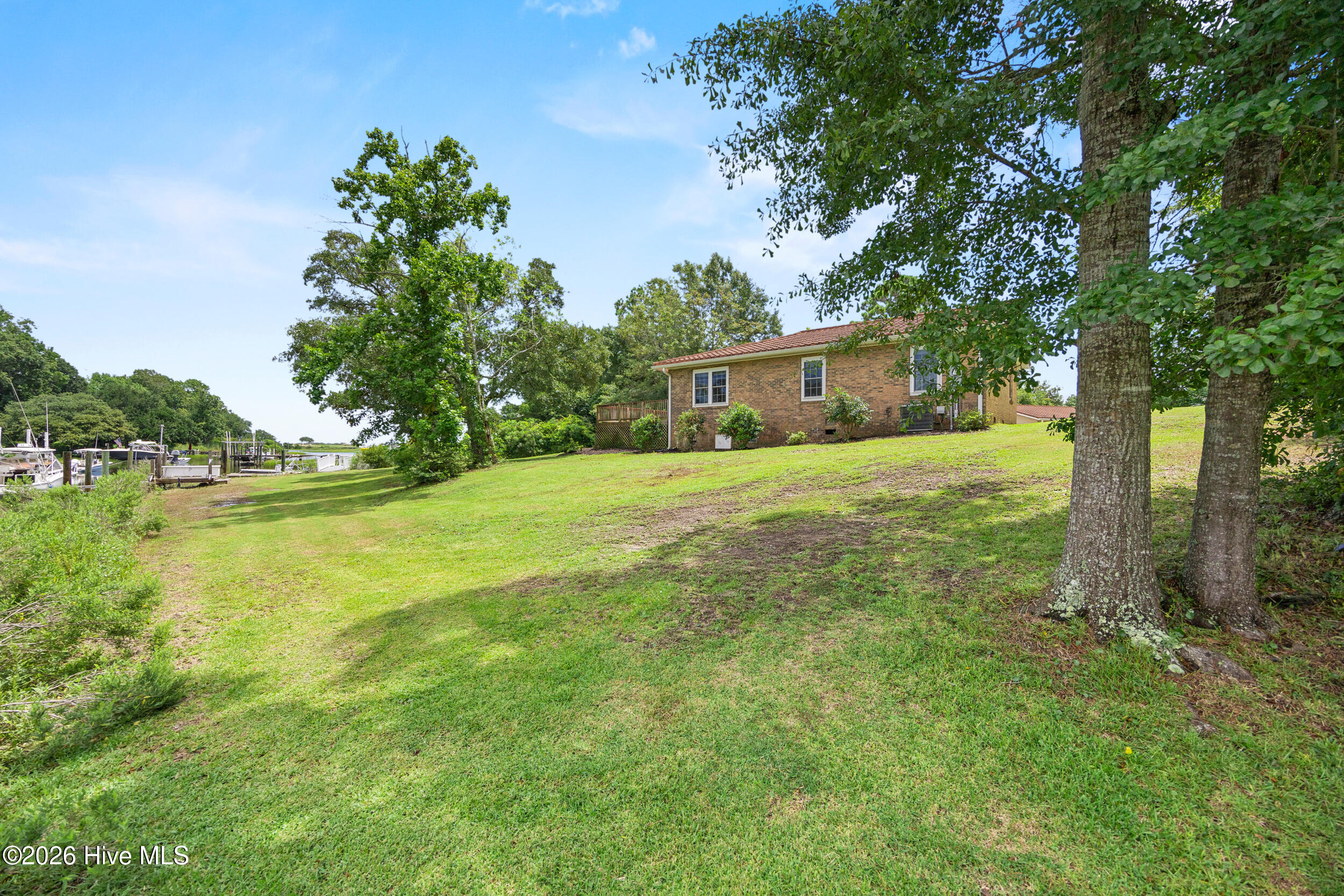 667 Hughes Road Property Photo 41