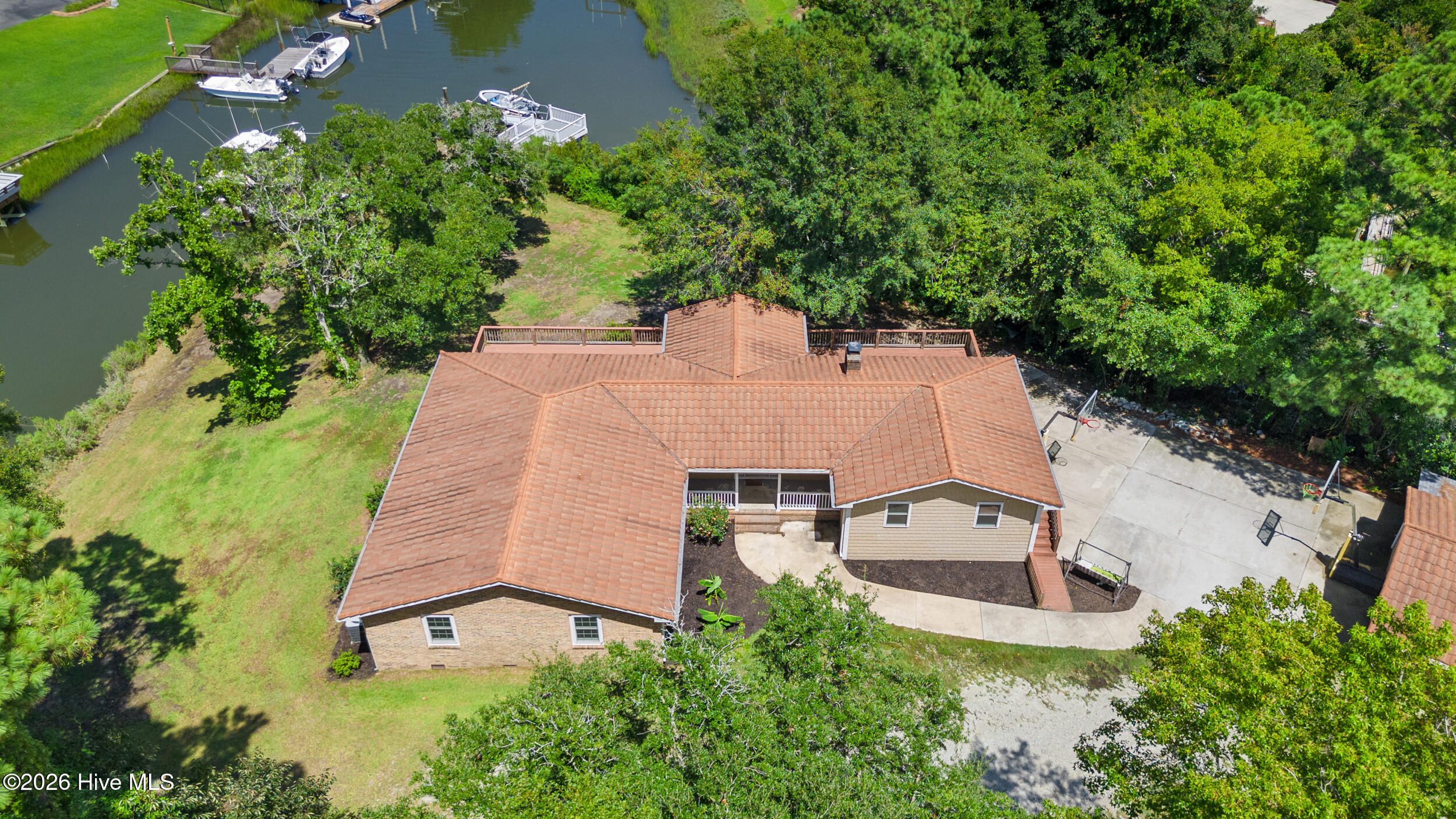 667 Hughes Road Property Photo 53