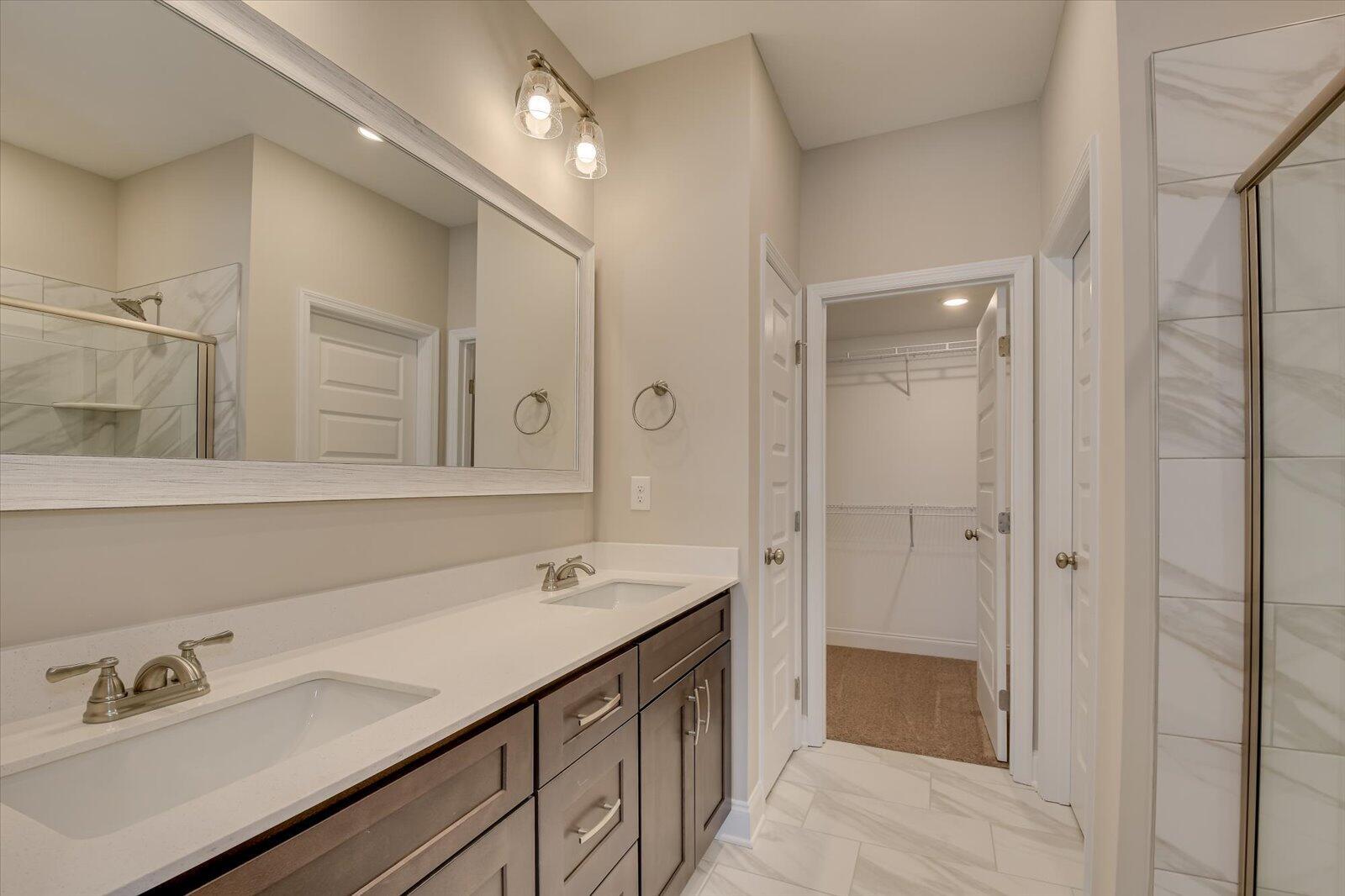 775 Bronze Way Property Photo 9