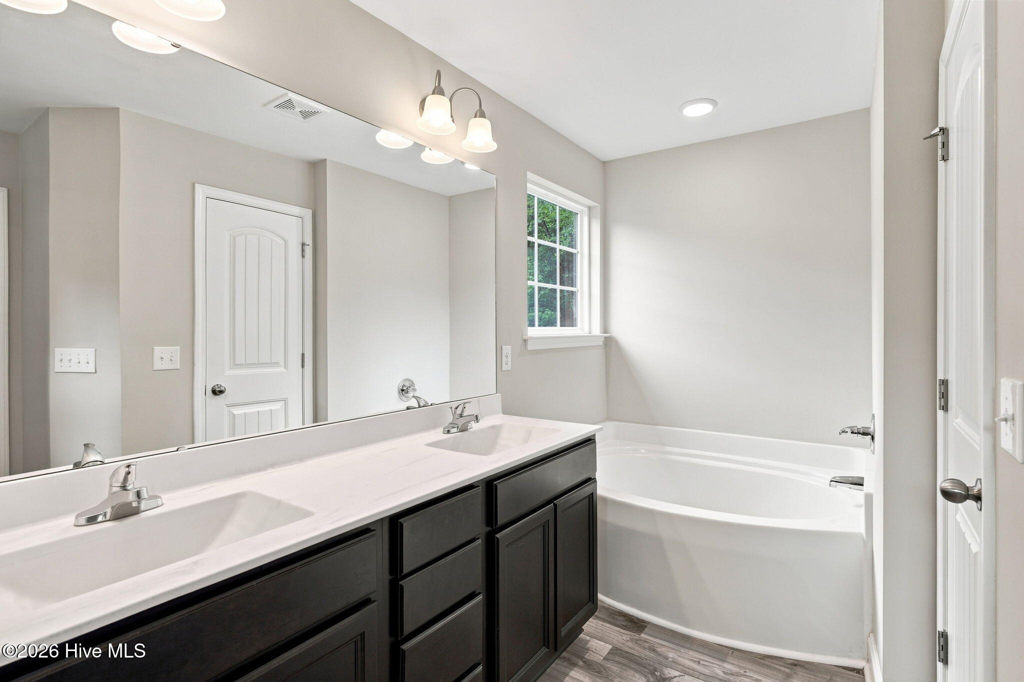 4525 Combs Forest Court Property Photo 29