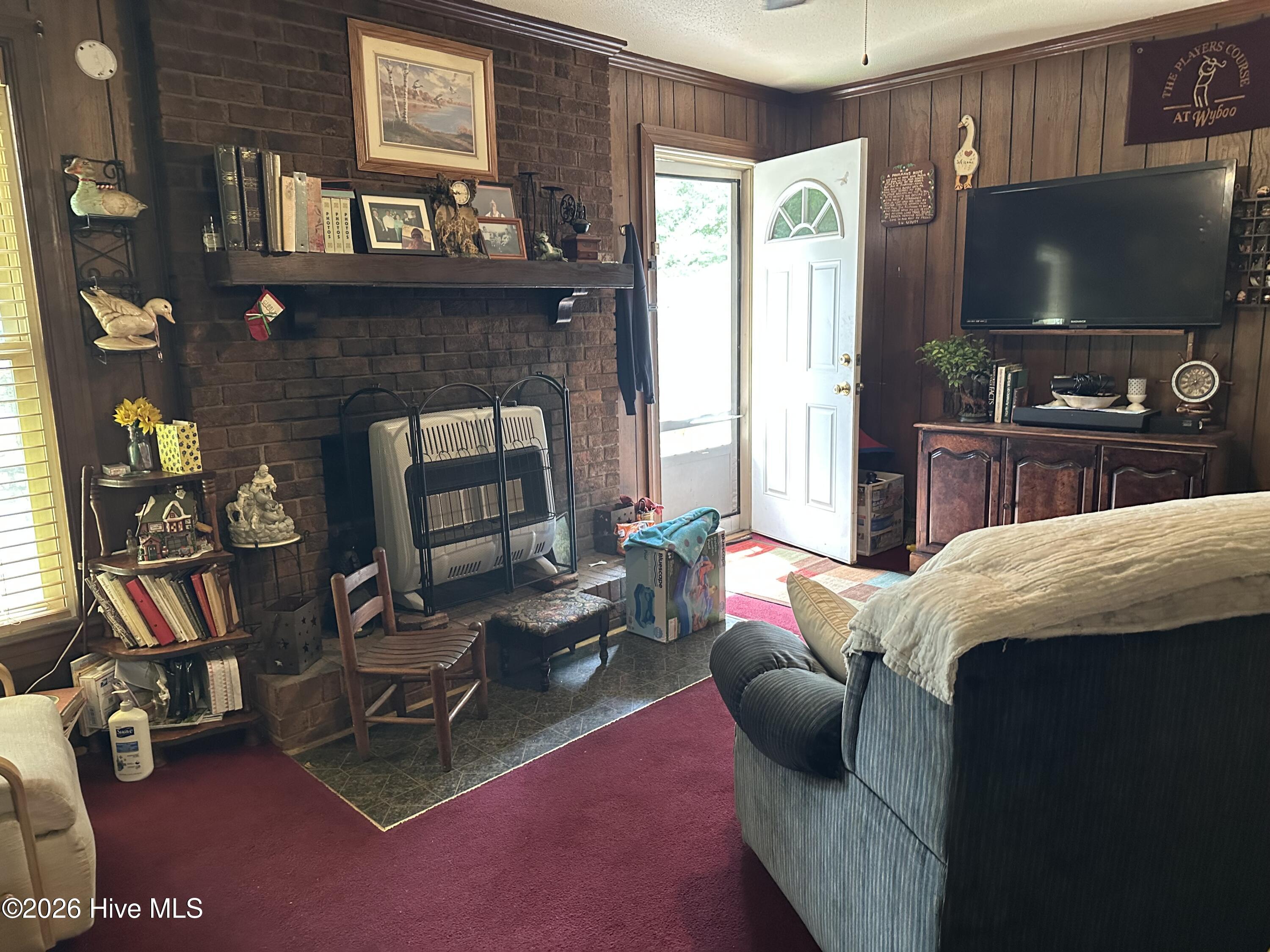 4646 Windsor Road Property Photo 8