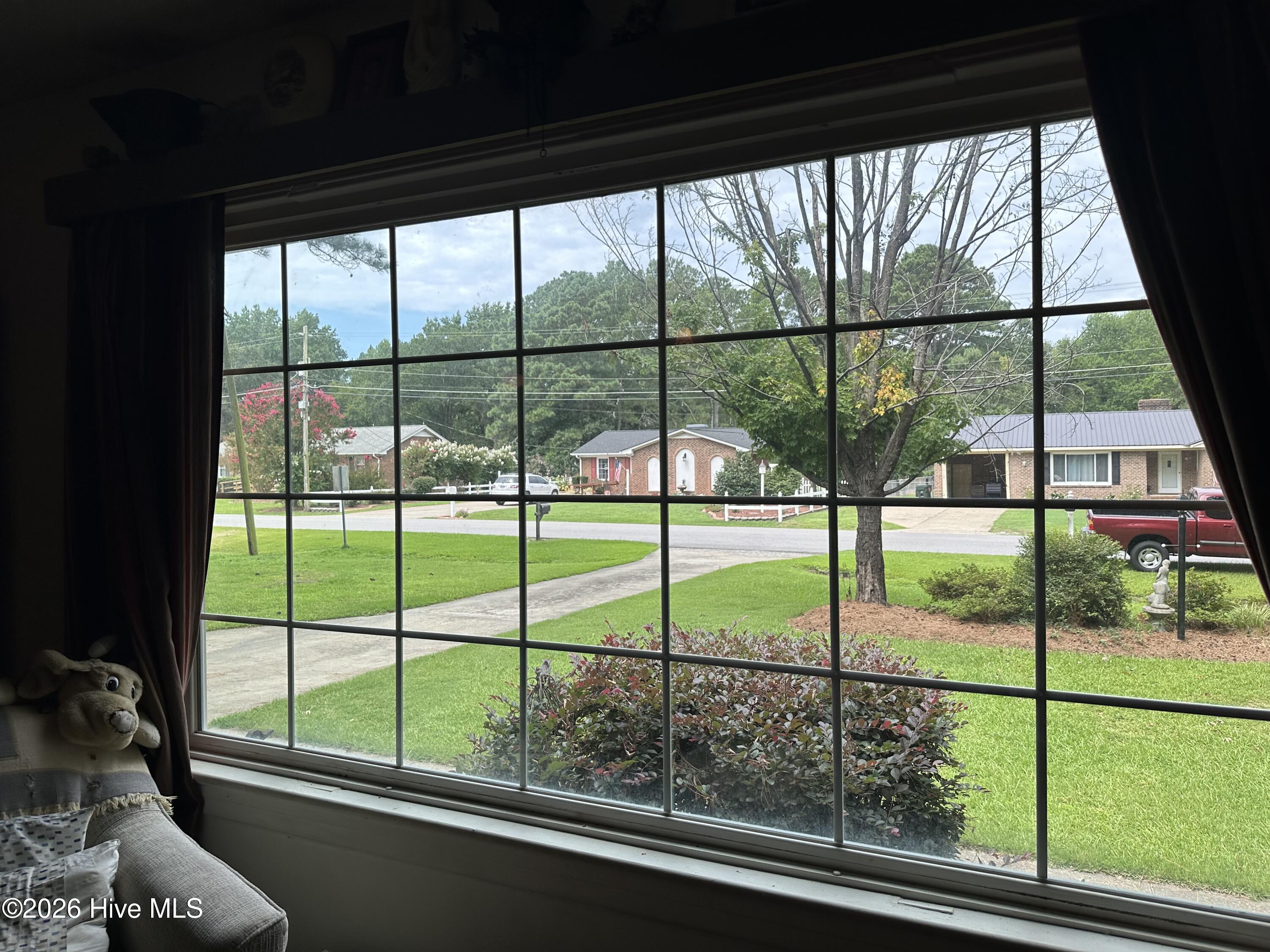 4646 Windsor Road Property Photo 10