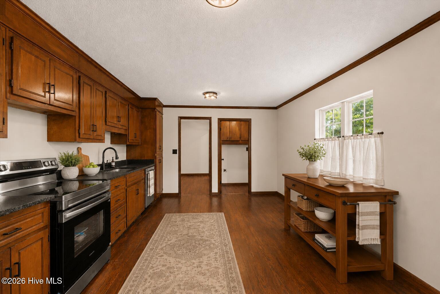107 Ashwood Drive Property Photo 3