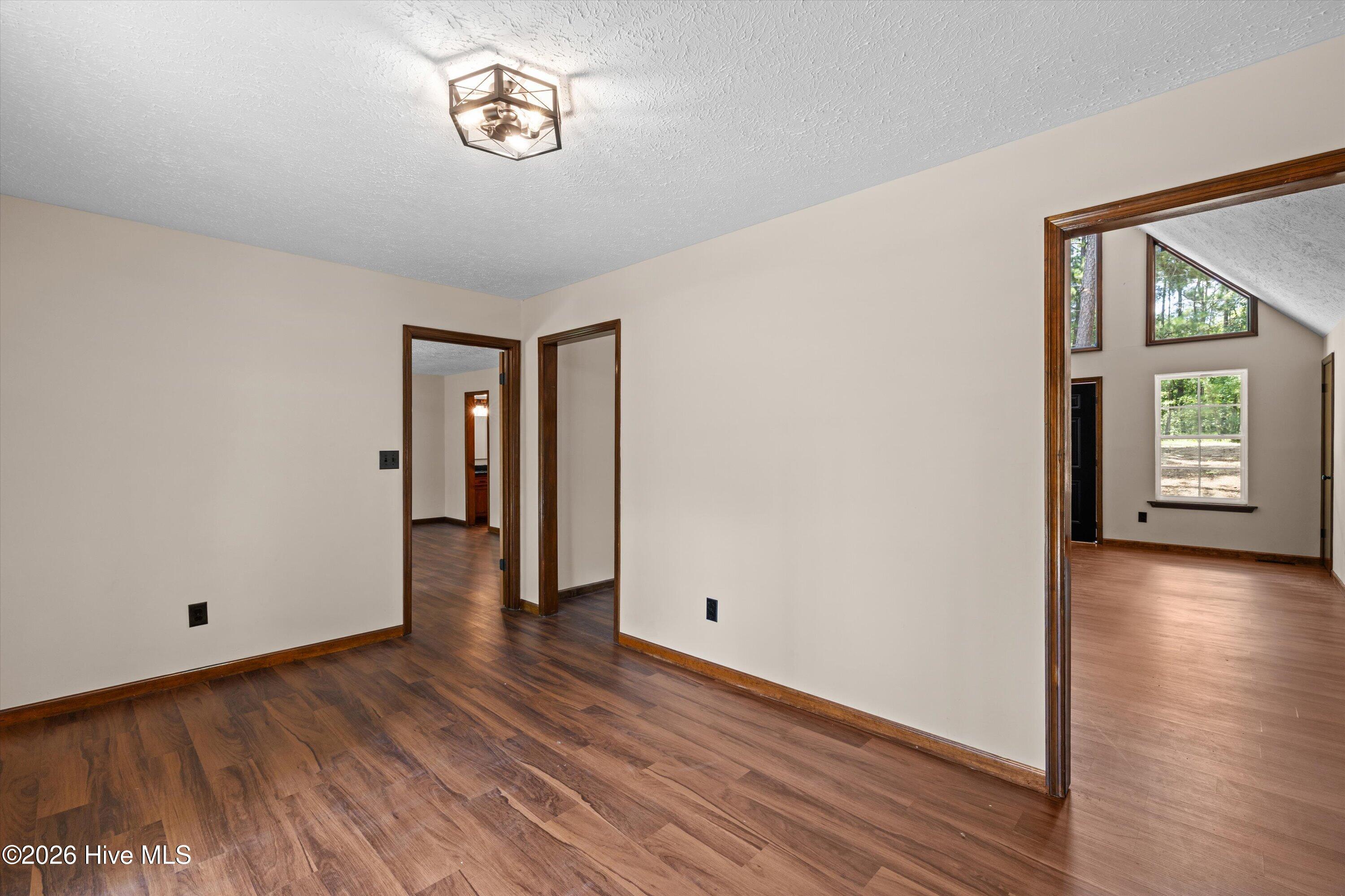 107 Ashwood Drive Property Photo 23