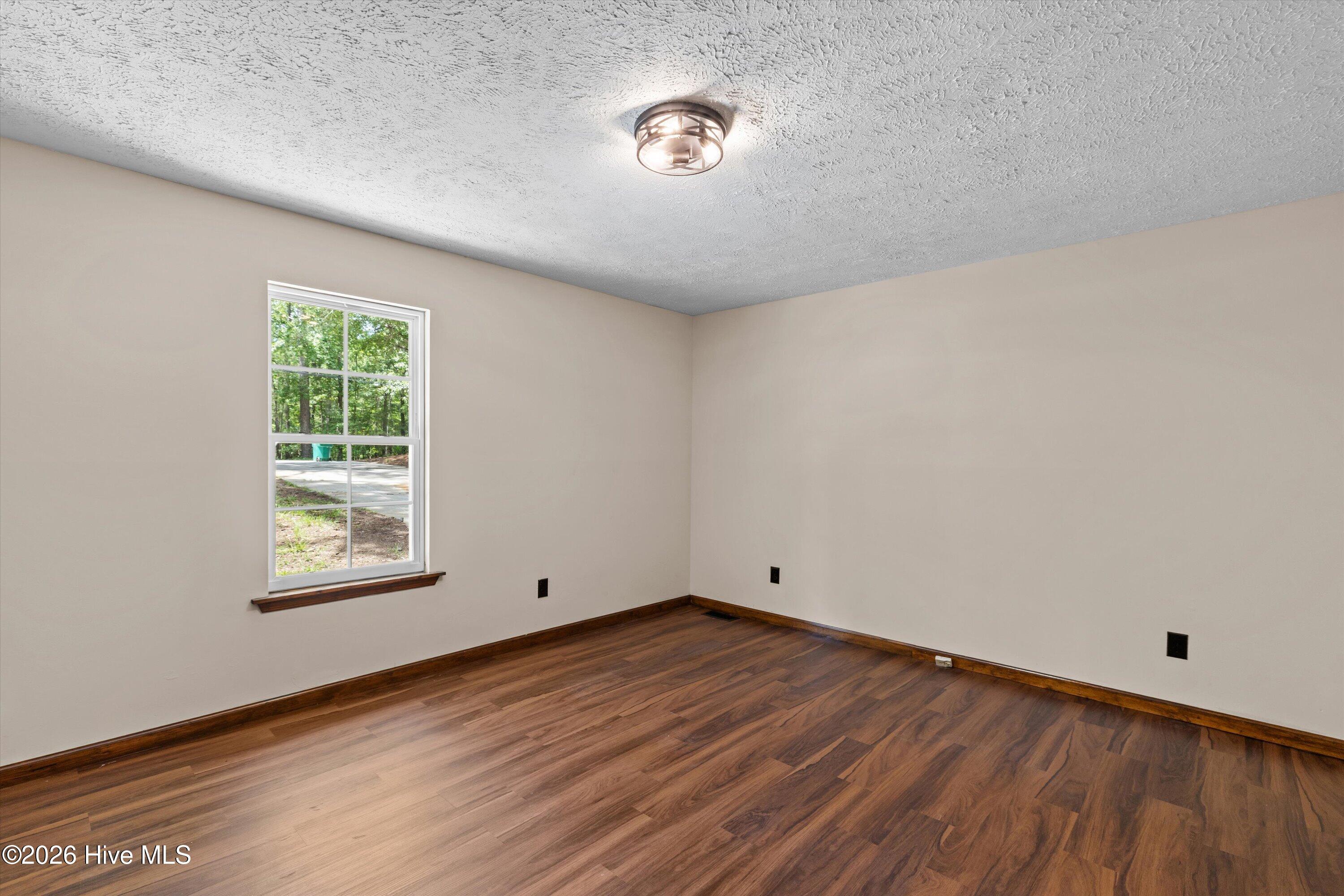 107 Ashwood Drive Property Photo 39