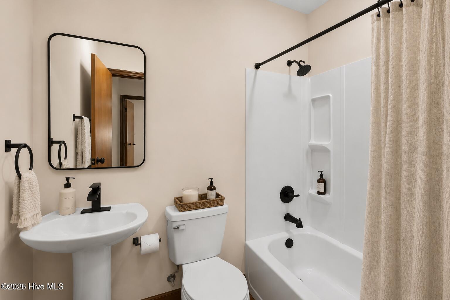 107 Ashwood Drive Property Photo 41