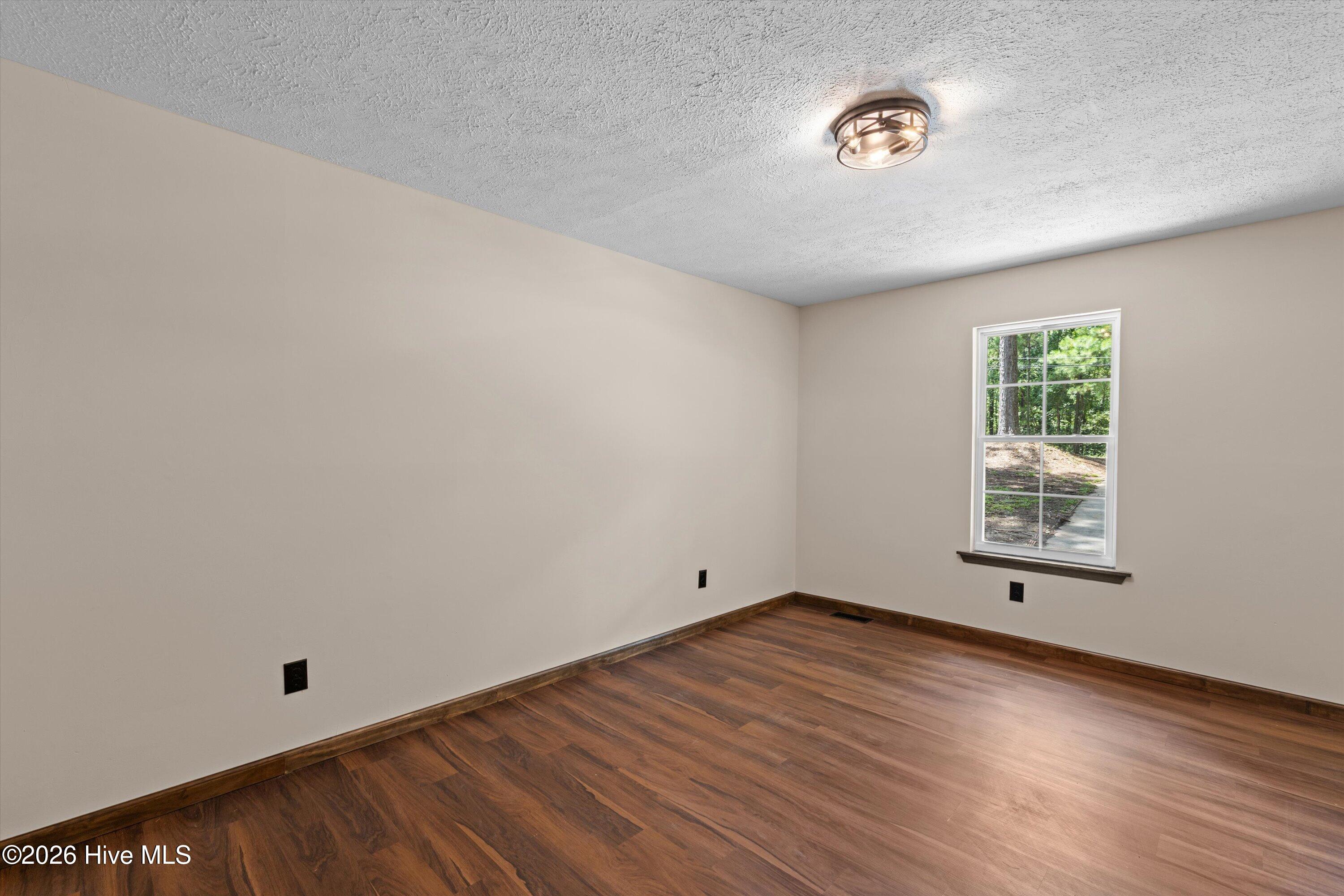 107 Ashwood Drive Property Photo 43