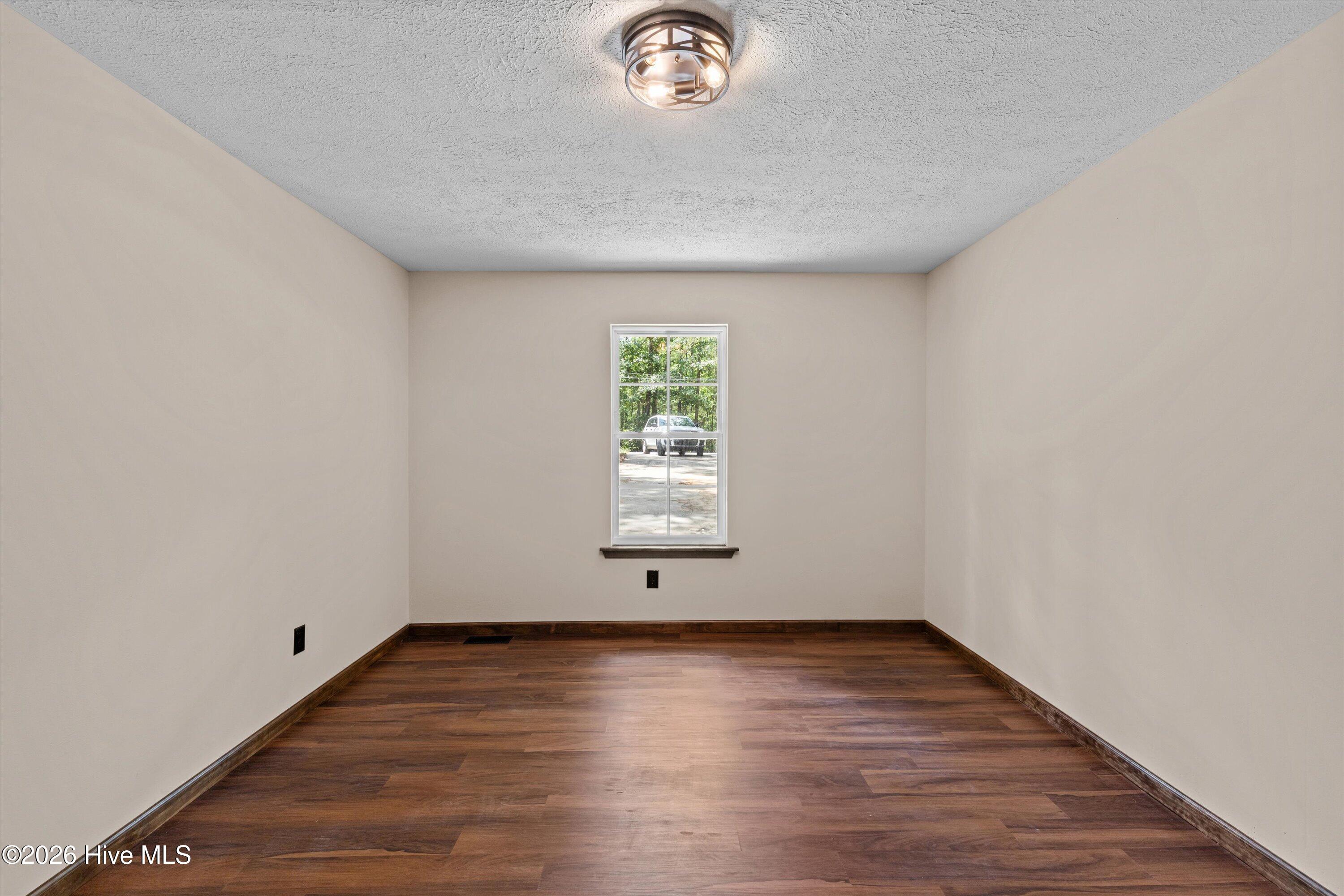 107 Ashwood Drive Property Photo 44