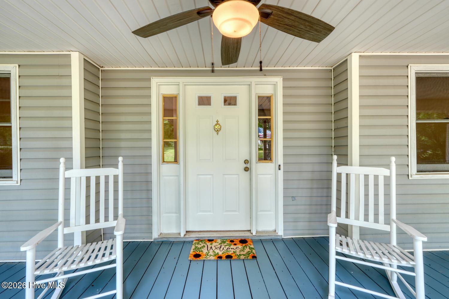 151 Sharp Top Circle Property Photo 2